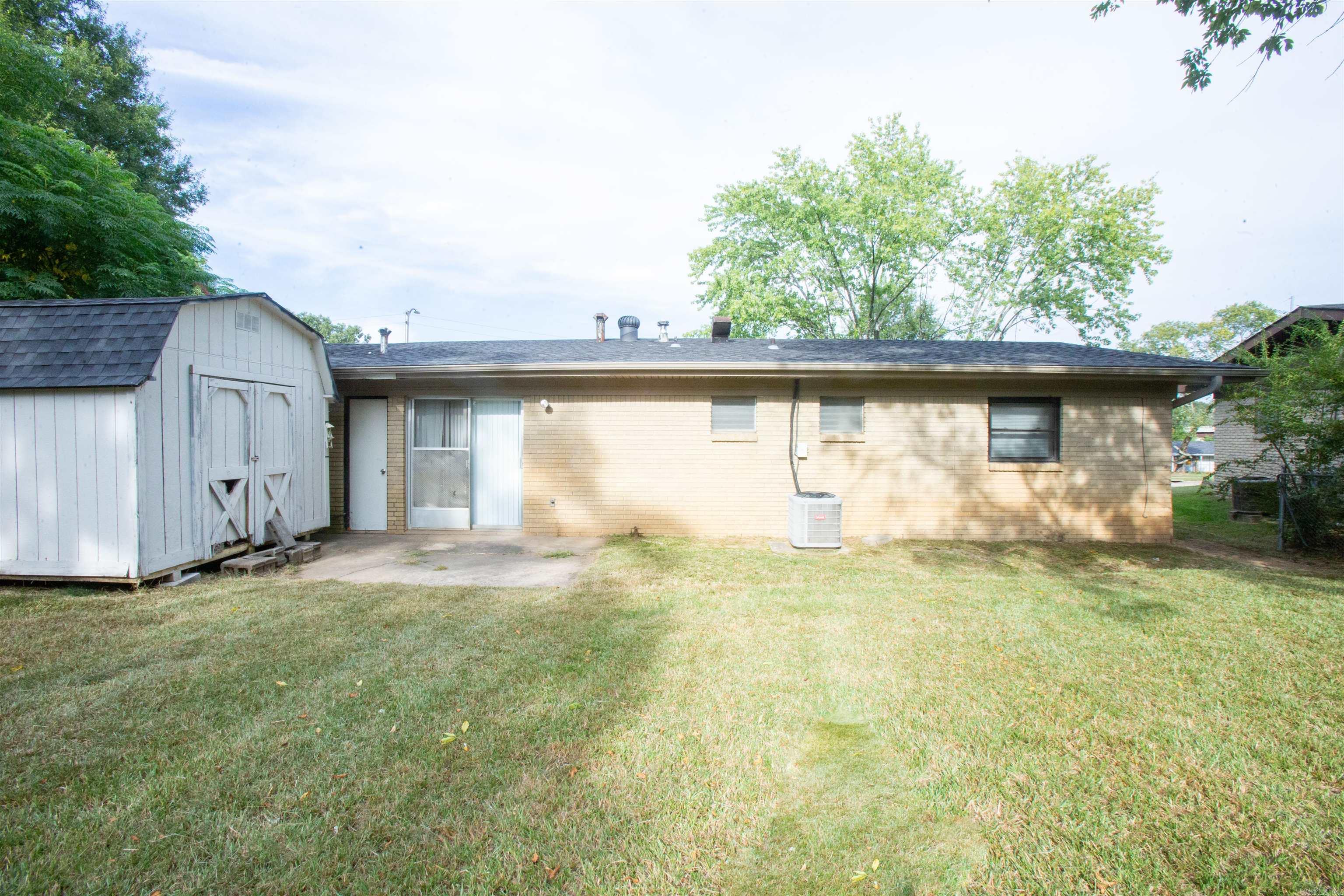 505 Sierra Madre Dr