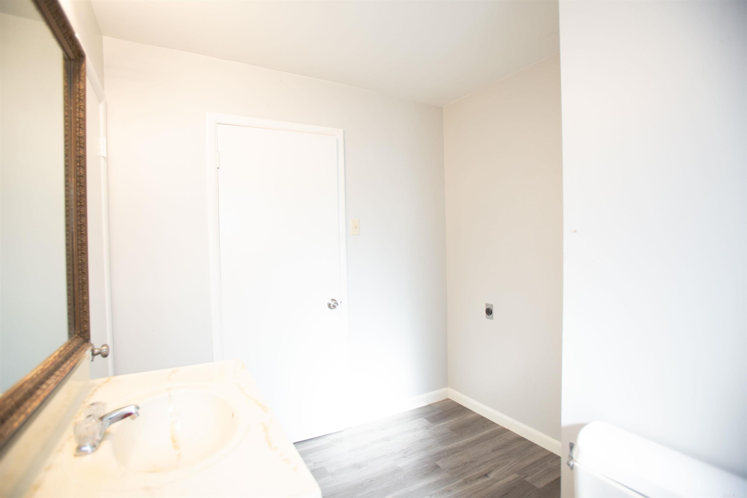 505 Sierra Madre Dr