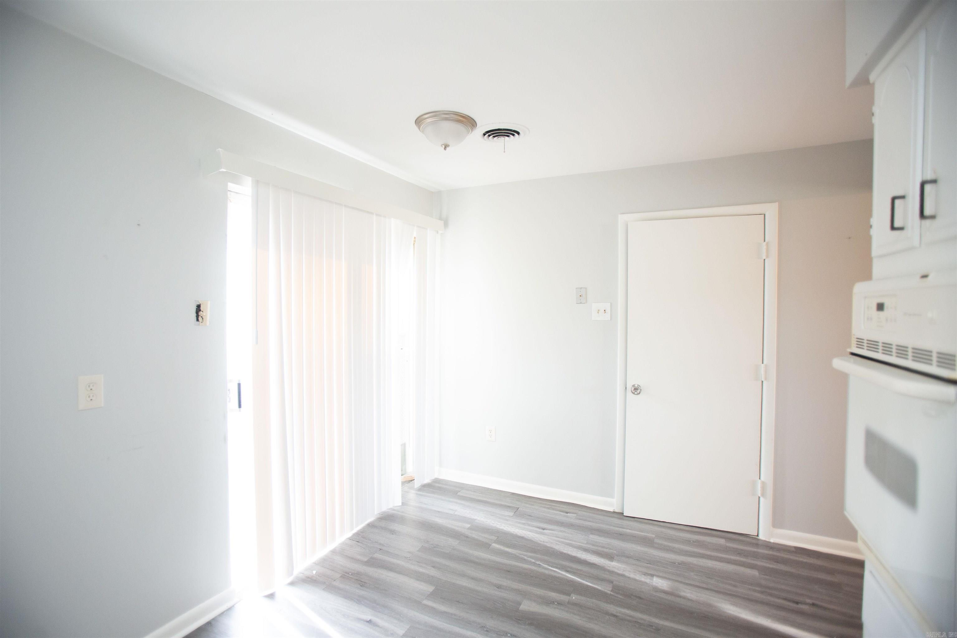 505 Sierra Madre Dr