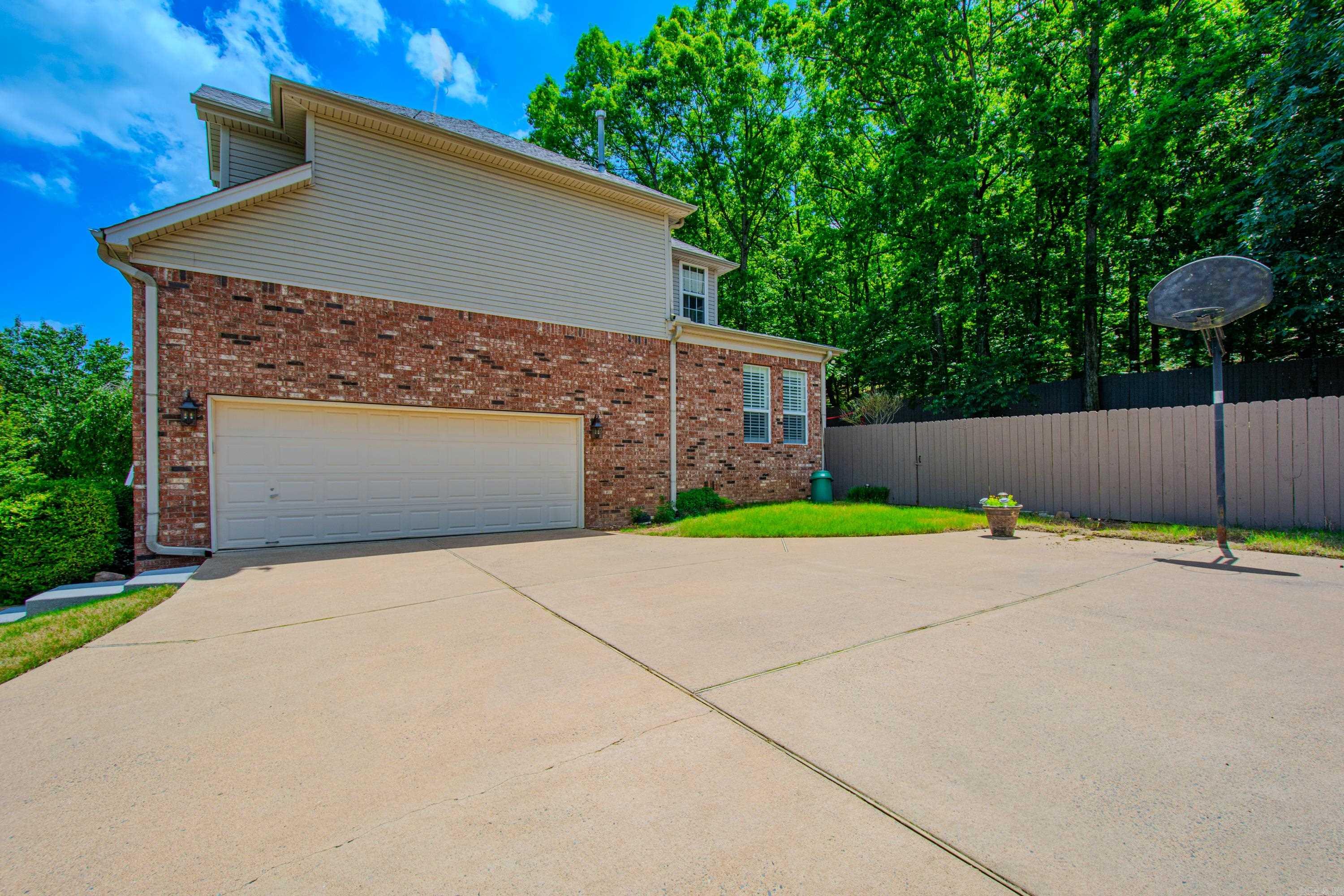 9 Countryside Cove