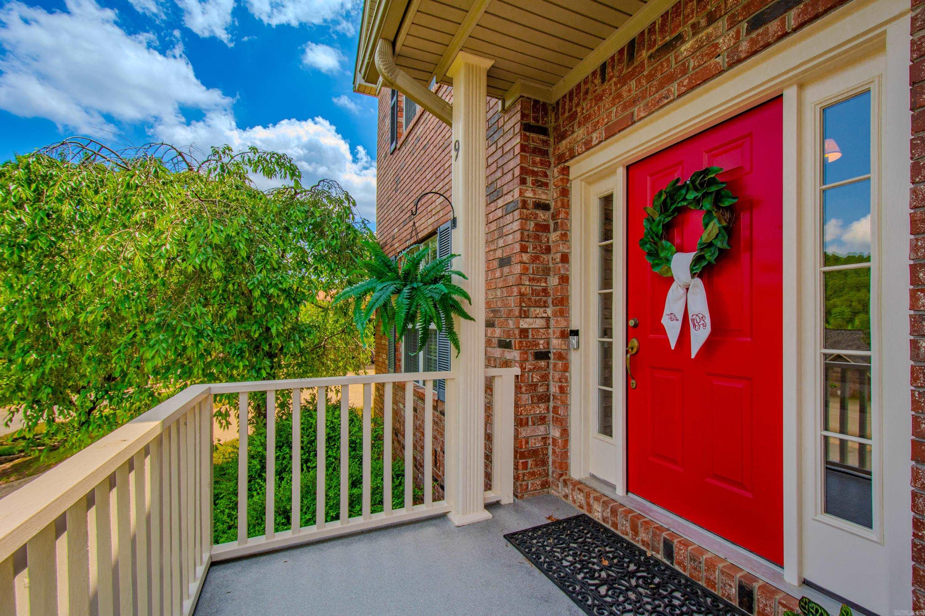 9 Countryside Cove