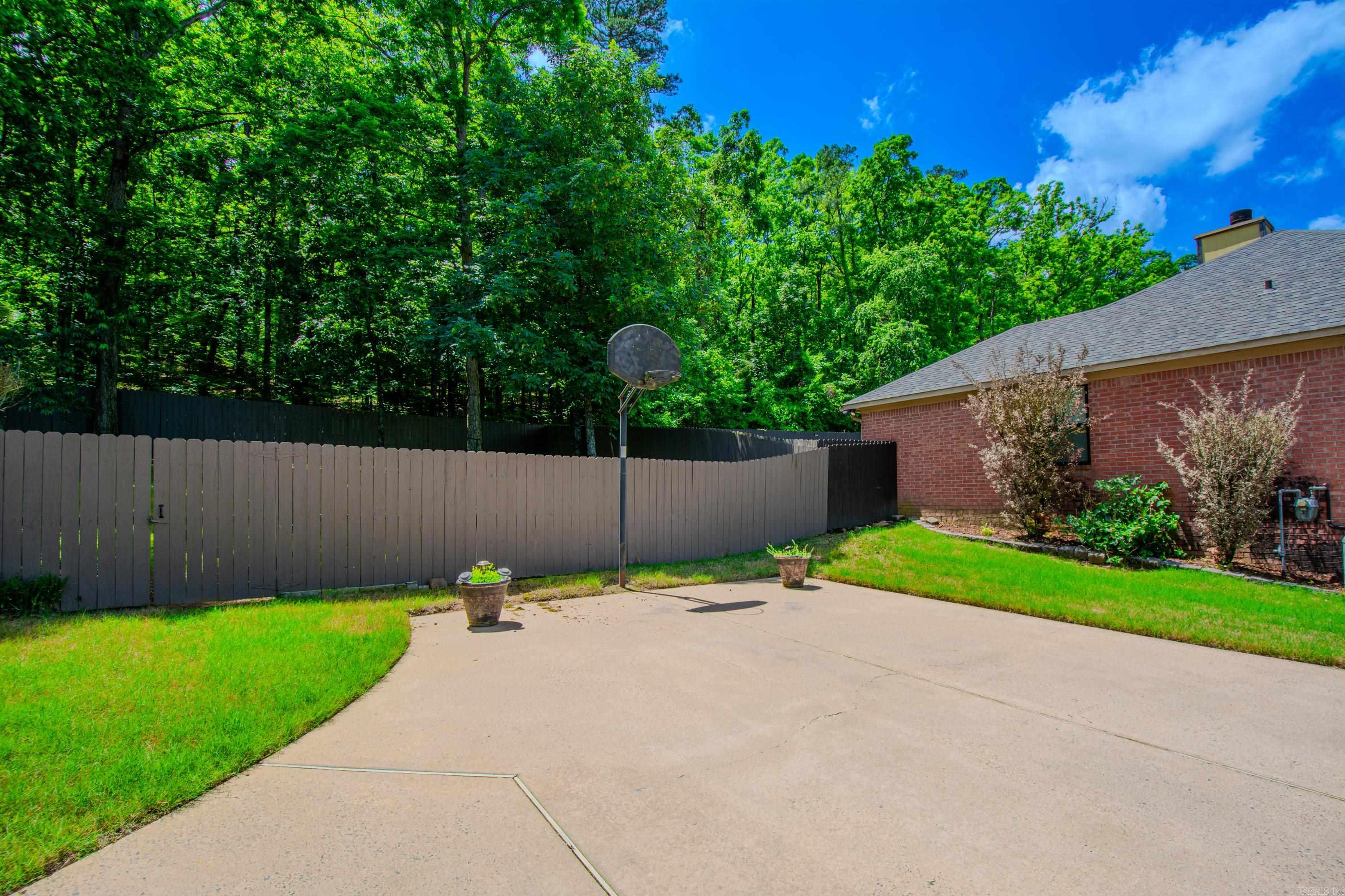 9 Countryside Cove