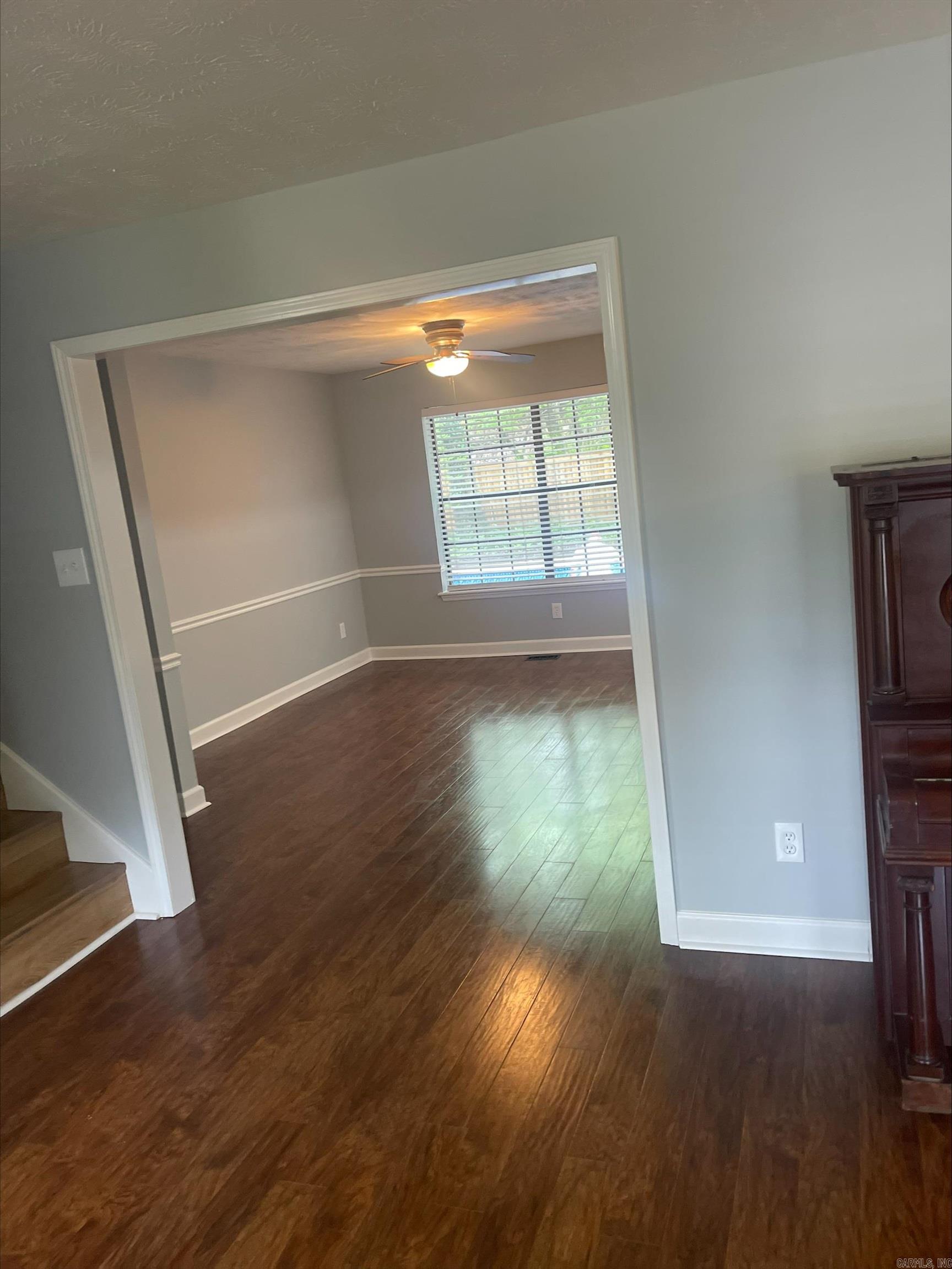 593 Kingwood Circle