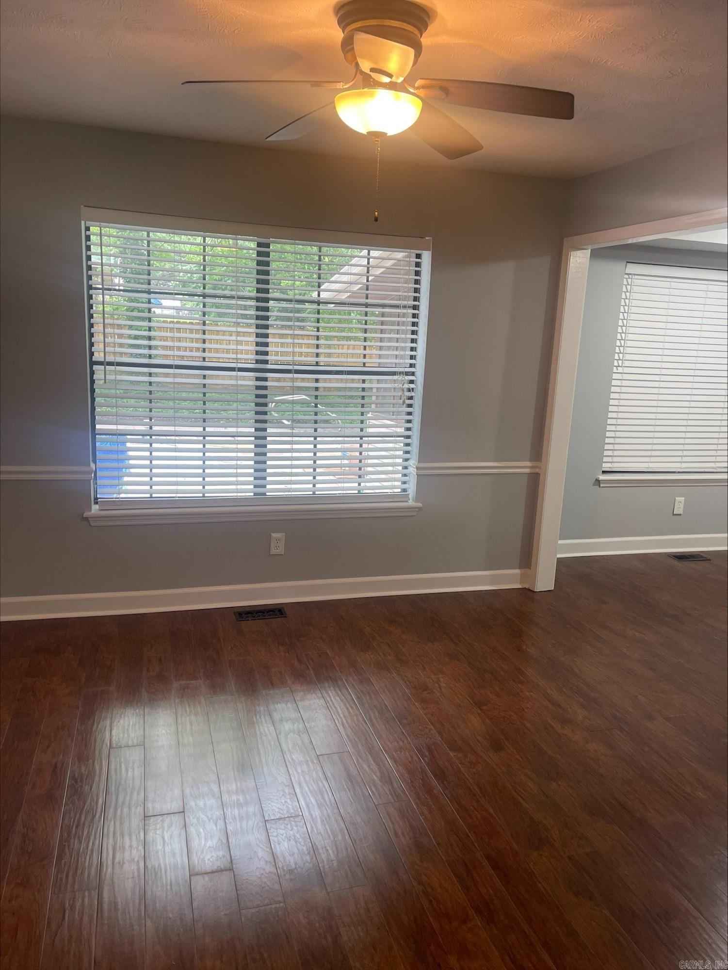 593 Kingwood Circle