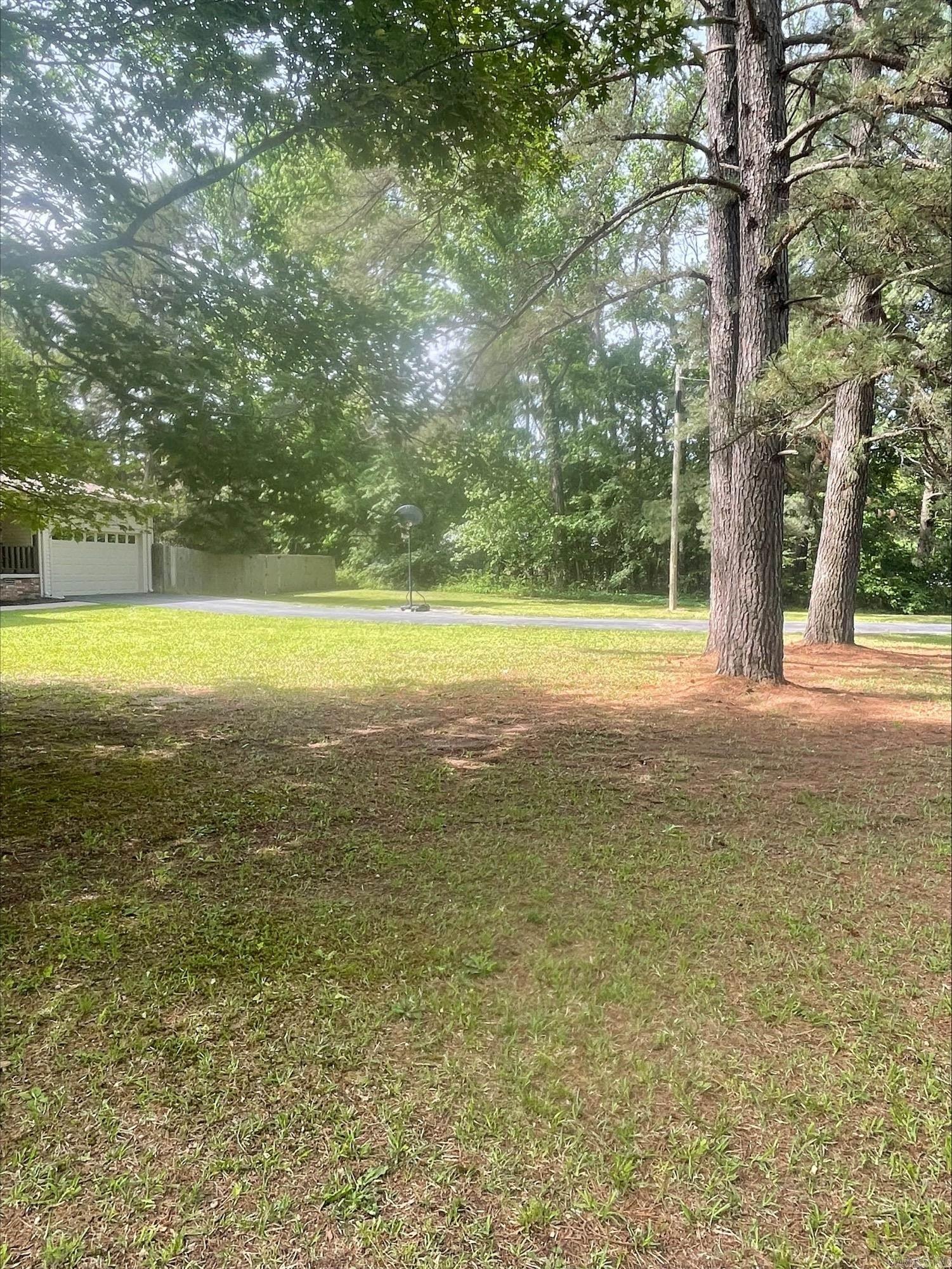 593 Kingwood Circle
