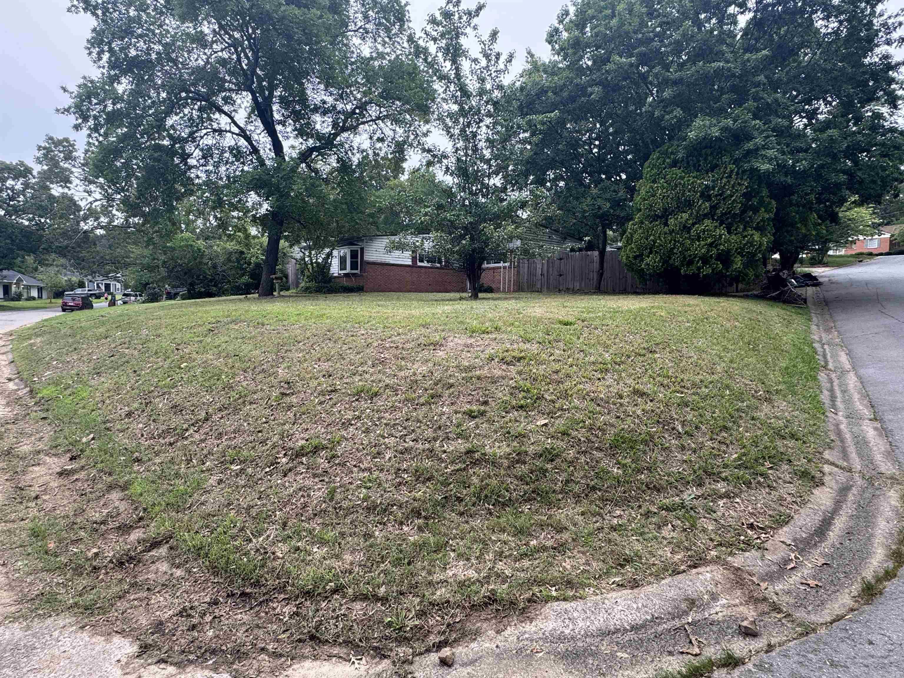2801 Circlewood Road