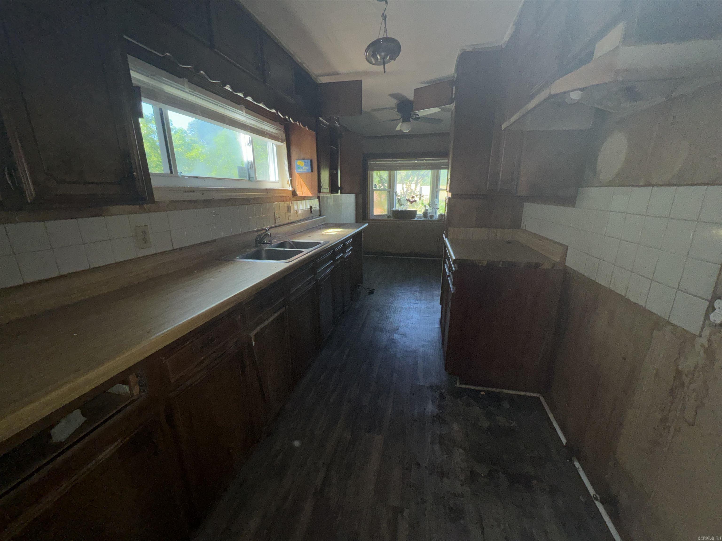 2801 Circlewood Road