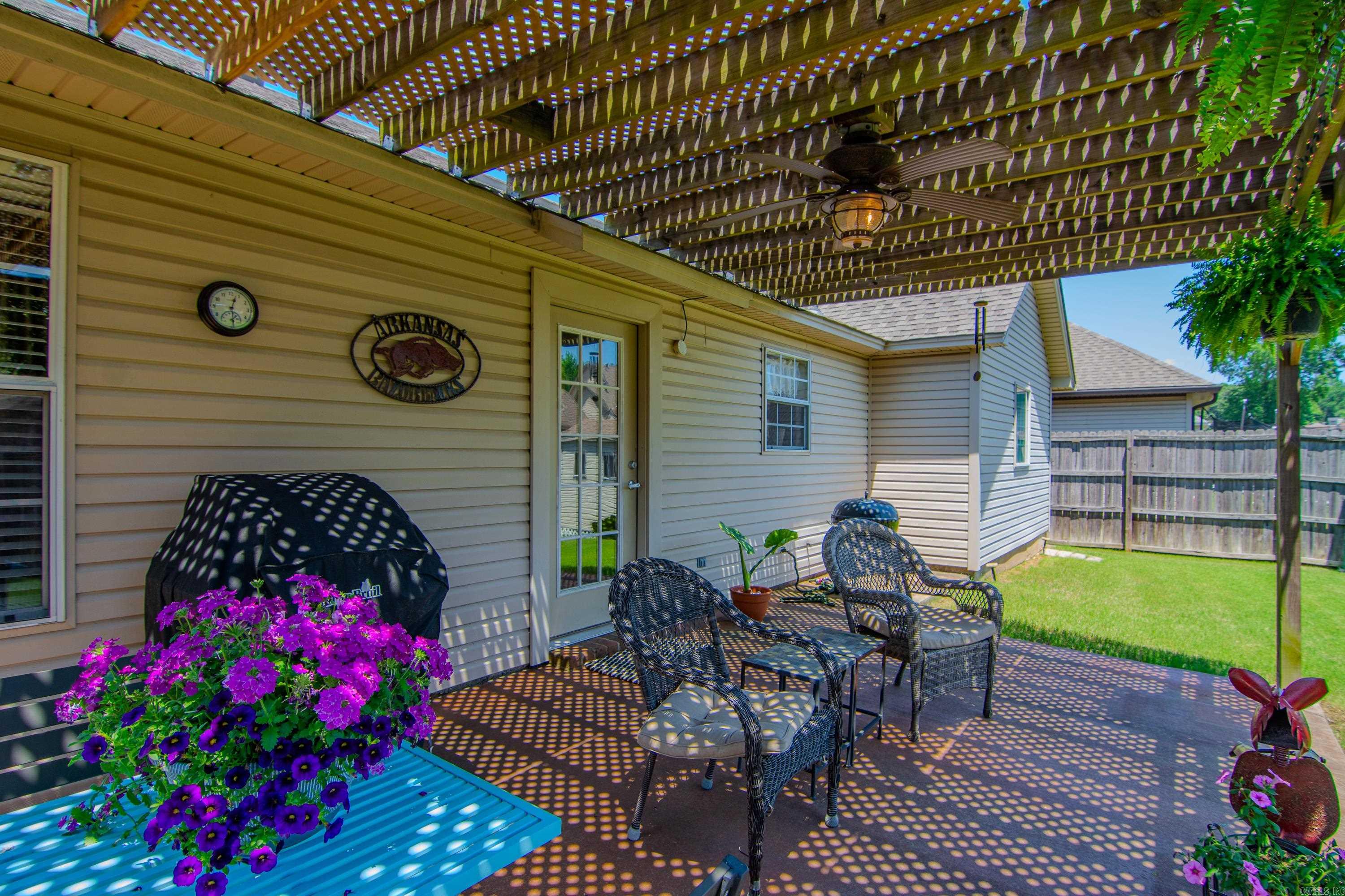 3118 Longmeadow Drive