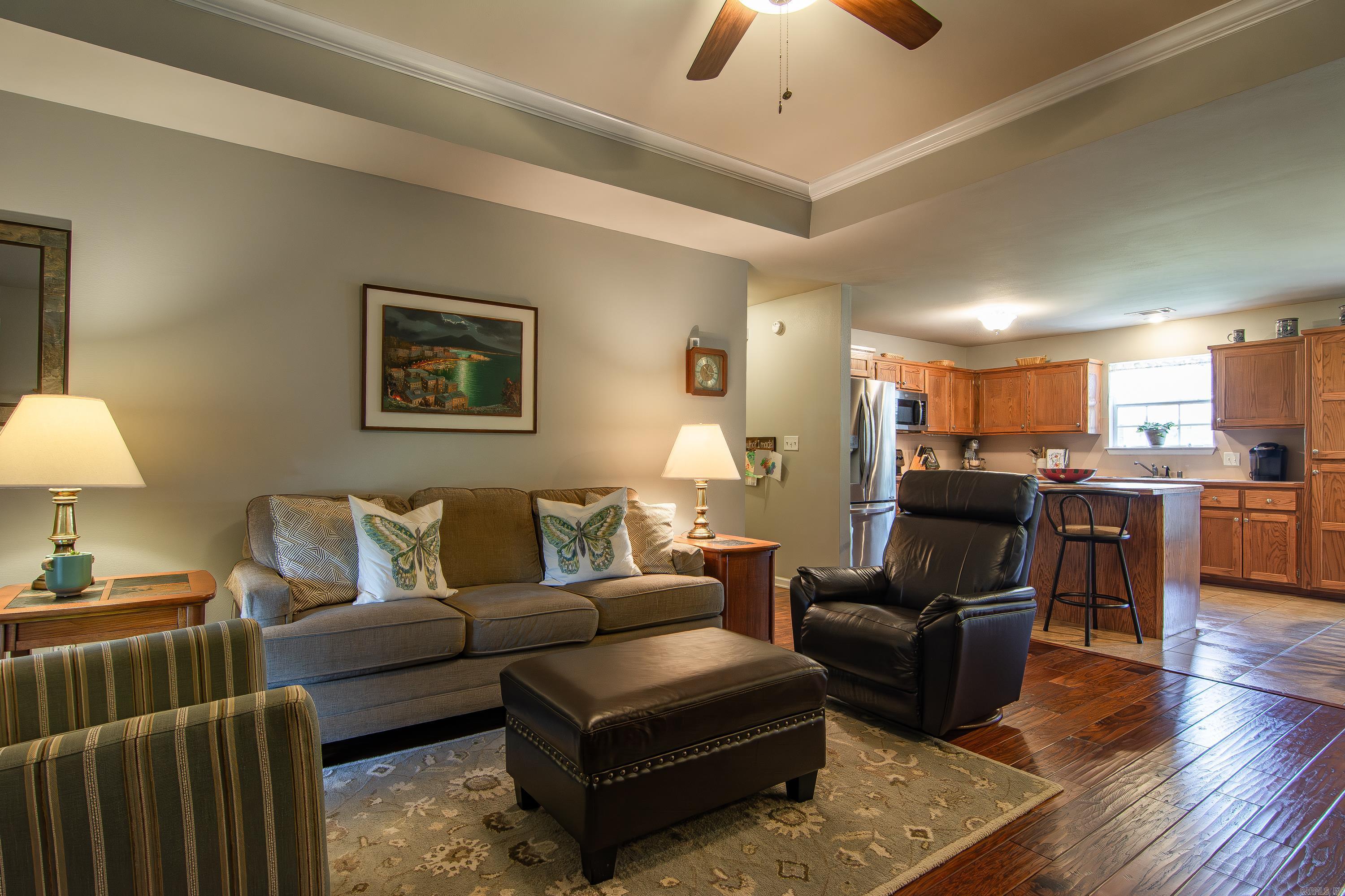 3118 Longmeadow Drive