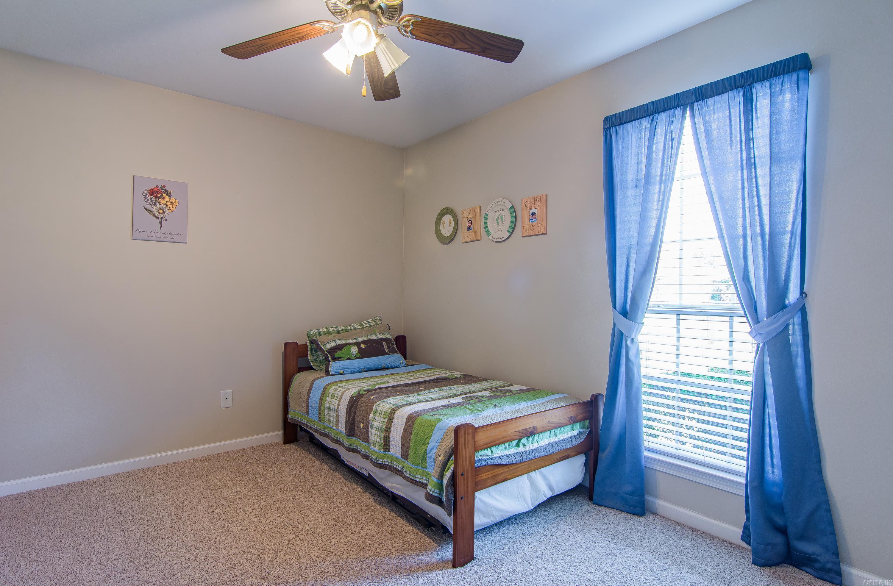 3118 Longmeadow Drive