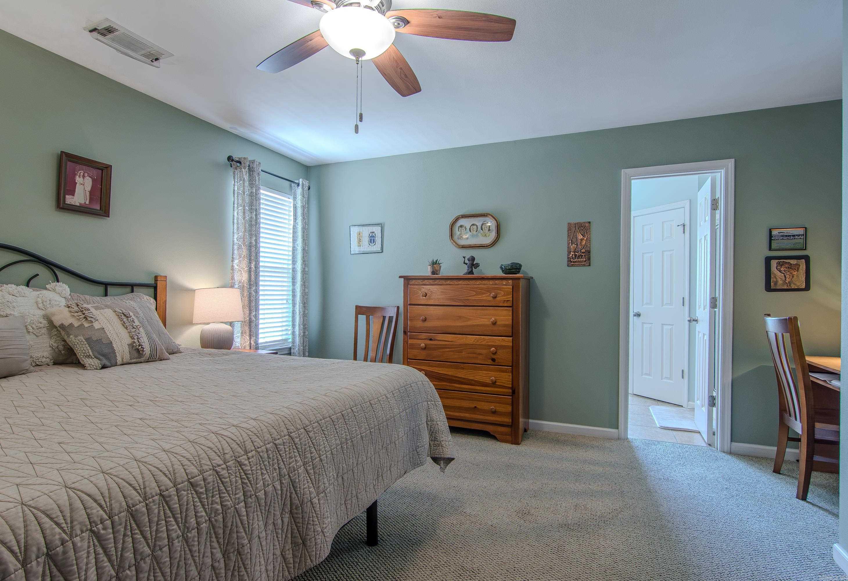 3118 Longmeadow Drive