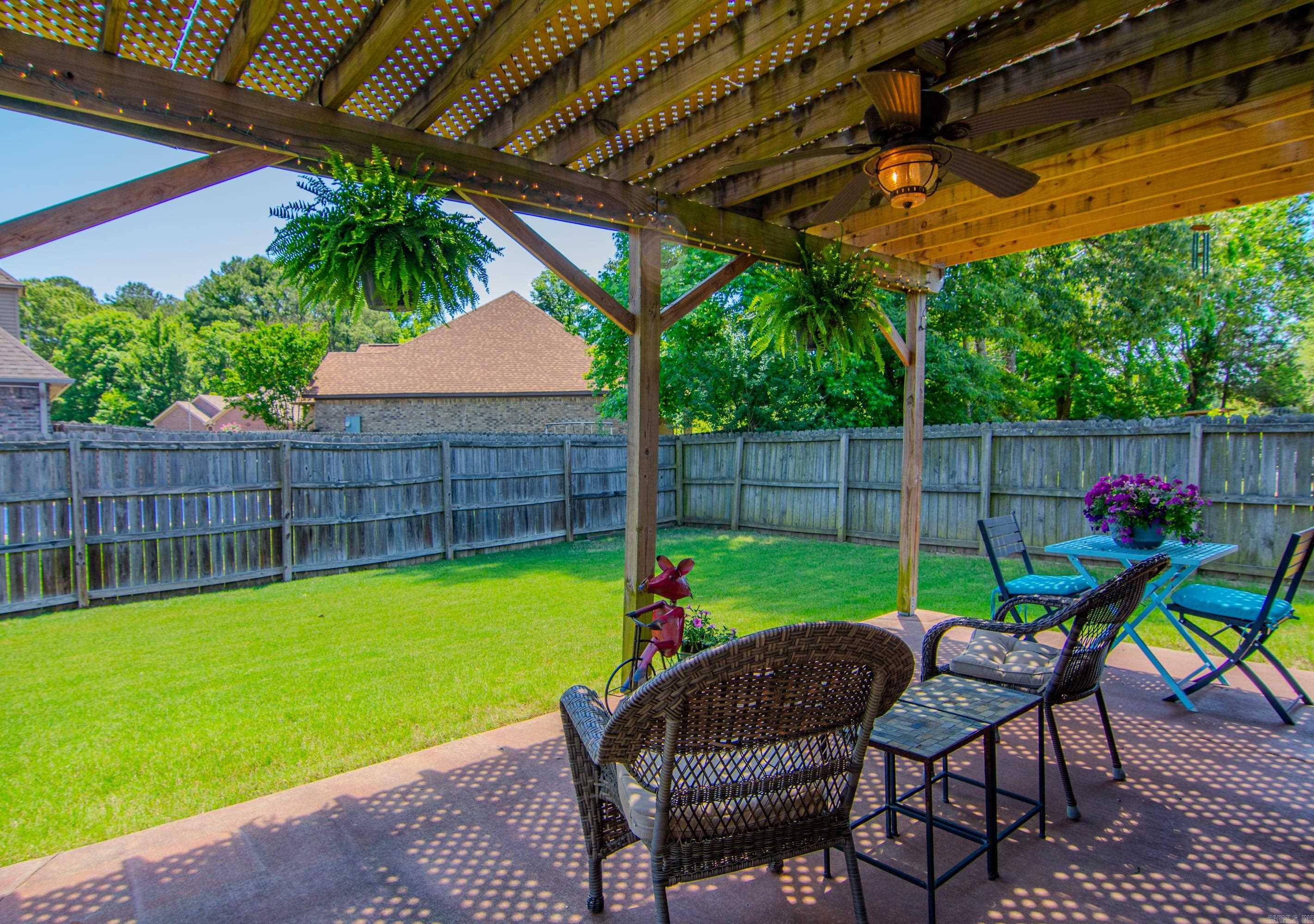 3118 Longmeadow Drive