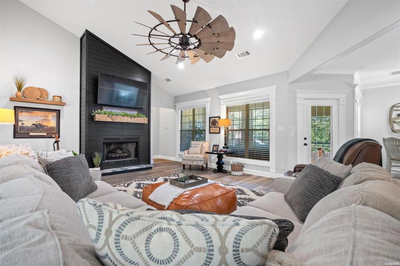 122 Wildwood Forest