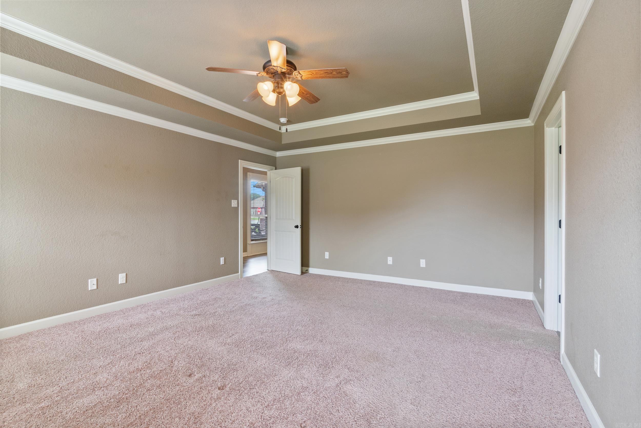 160 Creekside Drive