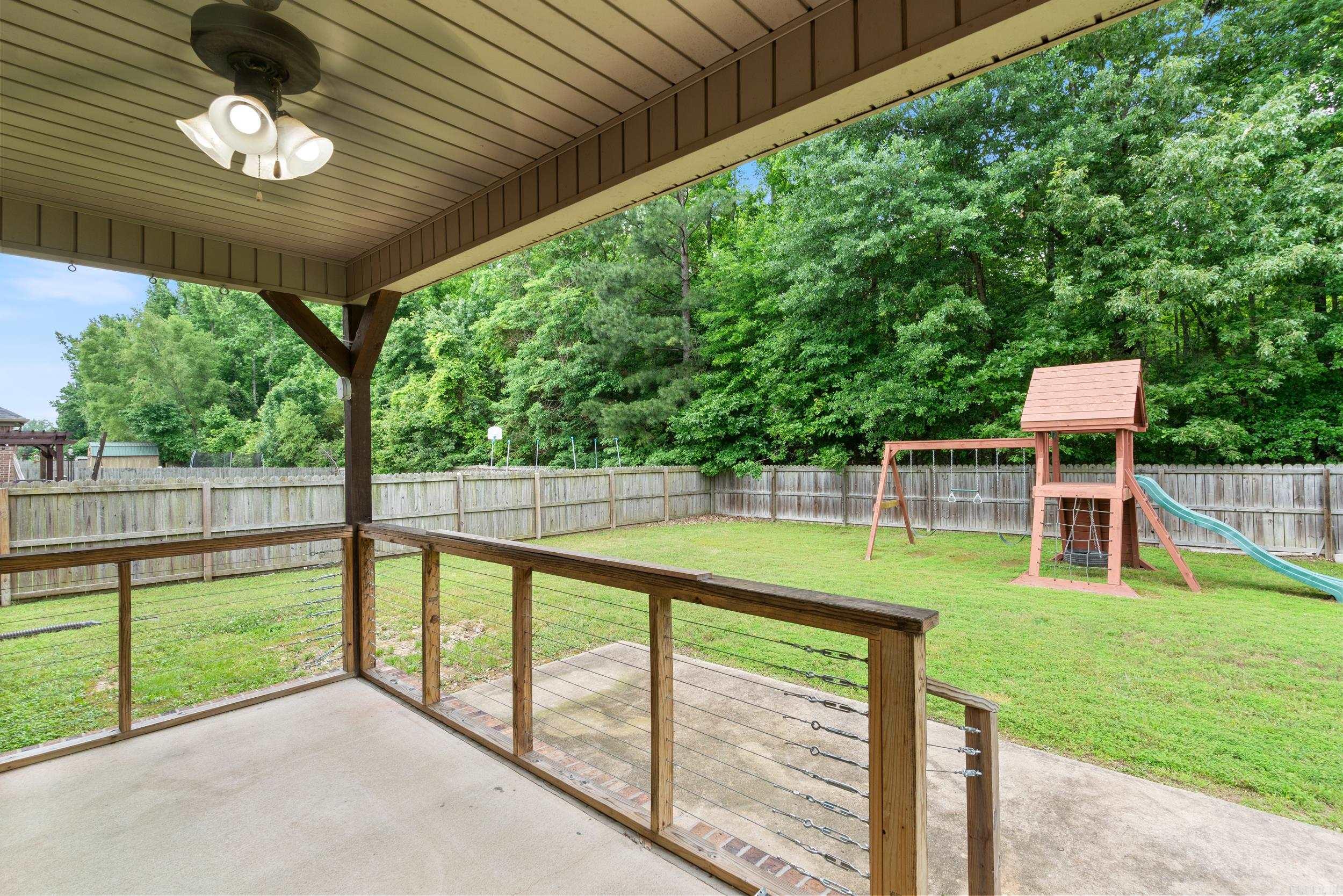 160 Creekside Drive
