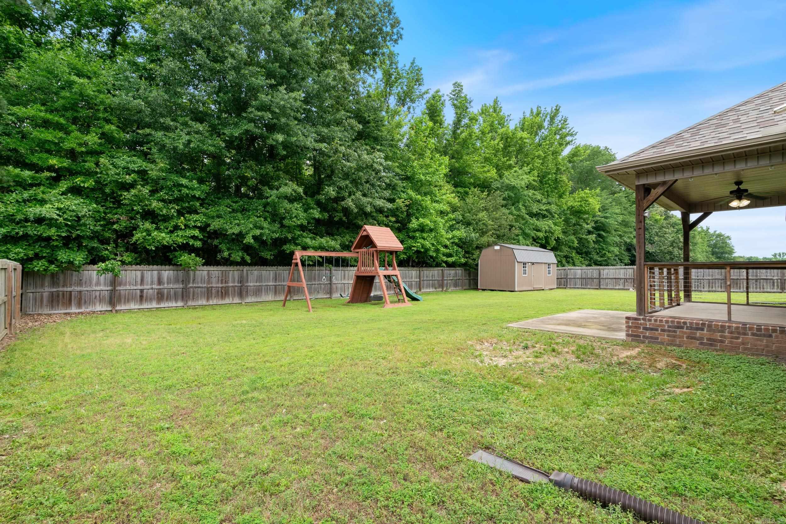 160 Creekside Drive