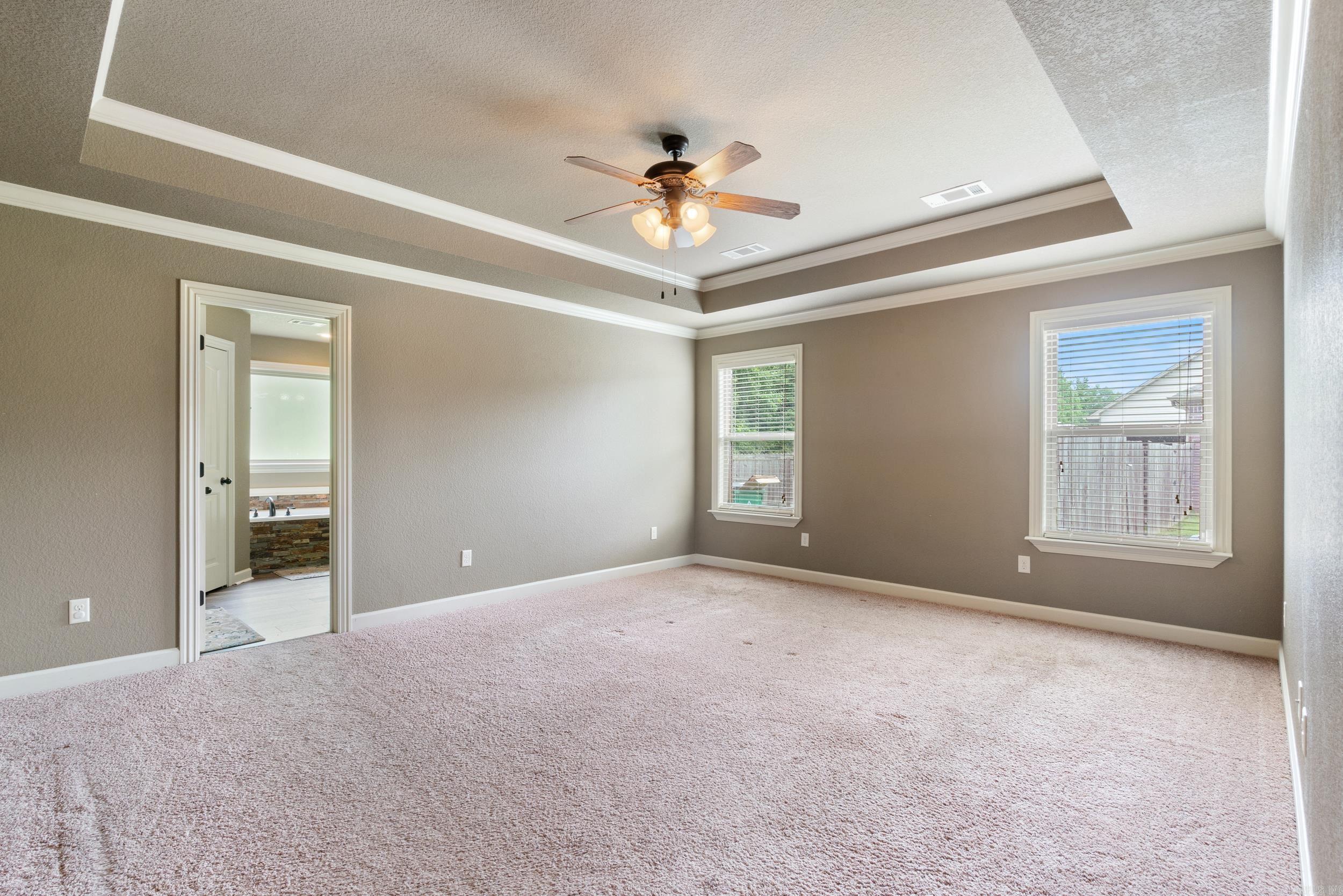 160 Creekside Drive