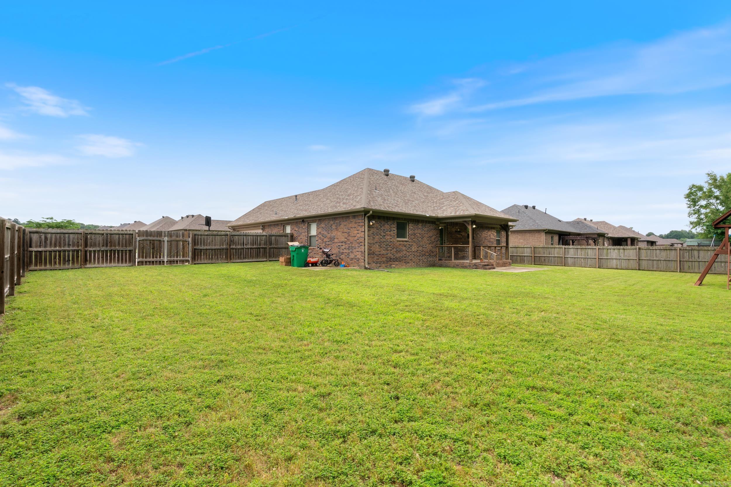 160 Creekside Drive