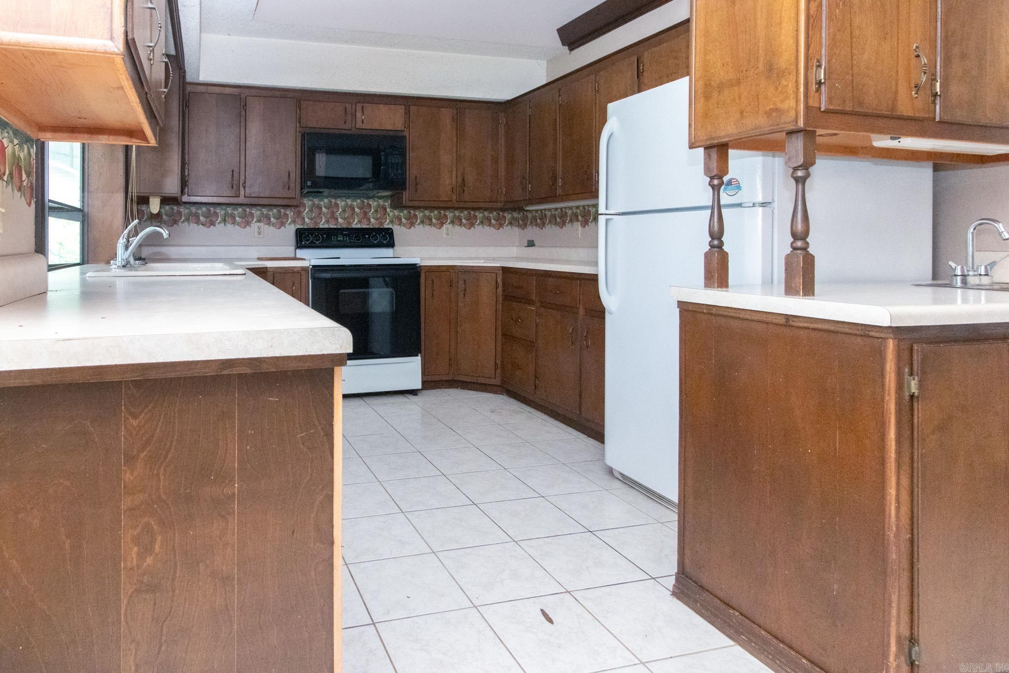 306 Mockingbird Cove