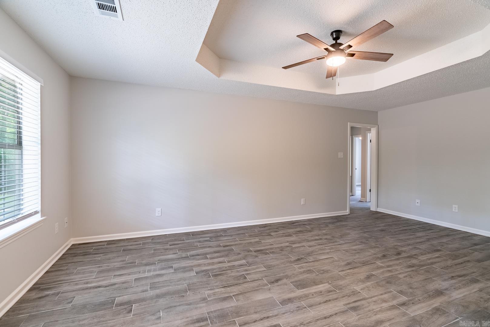 18 White Fox Cove