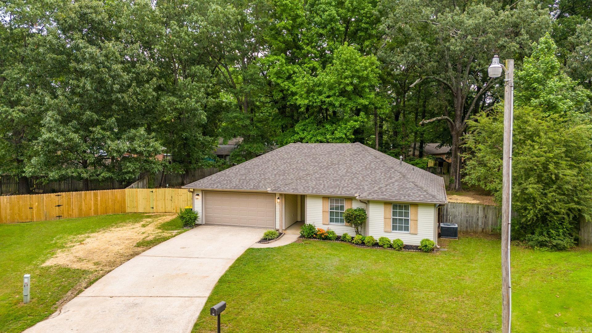 18 White Fox Cove