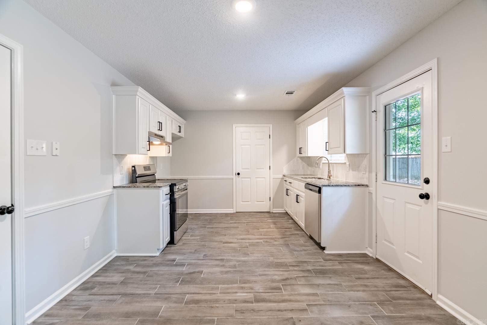 18 White Fox Cove