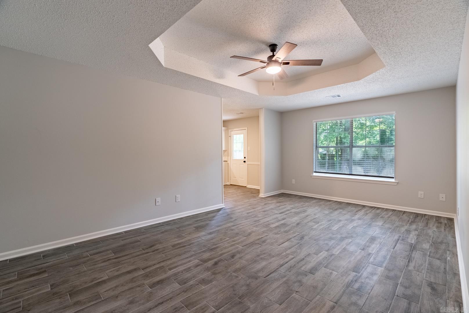 18 White Fox Cove