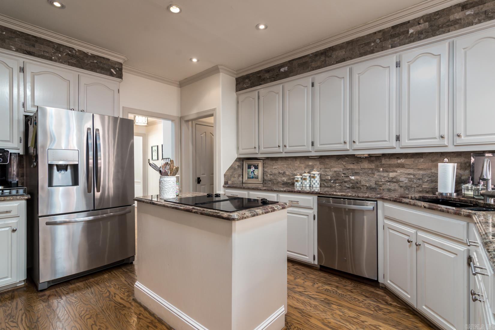 12 EDENFIELD COVE