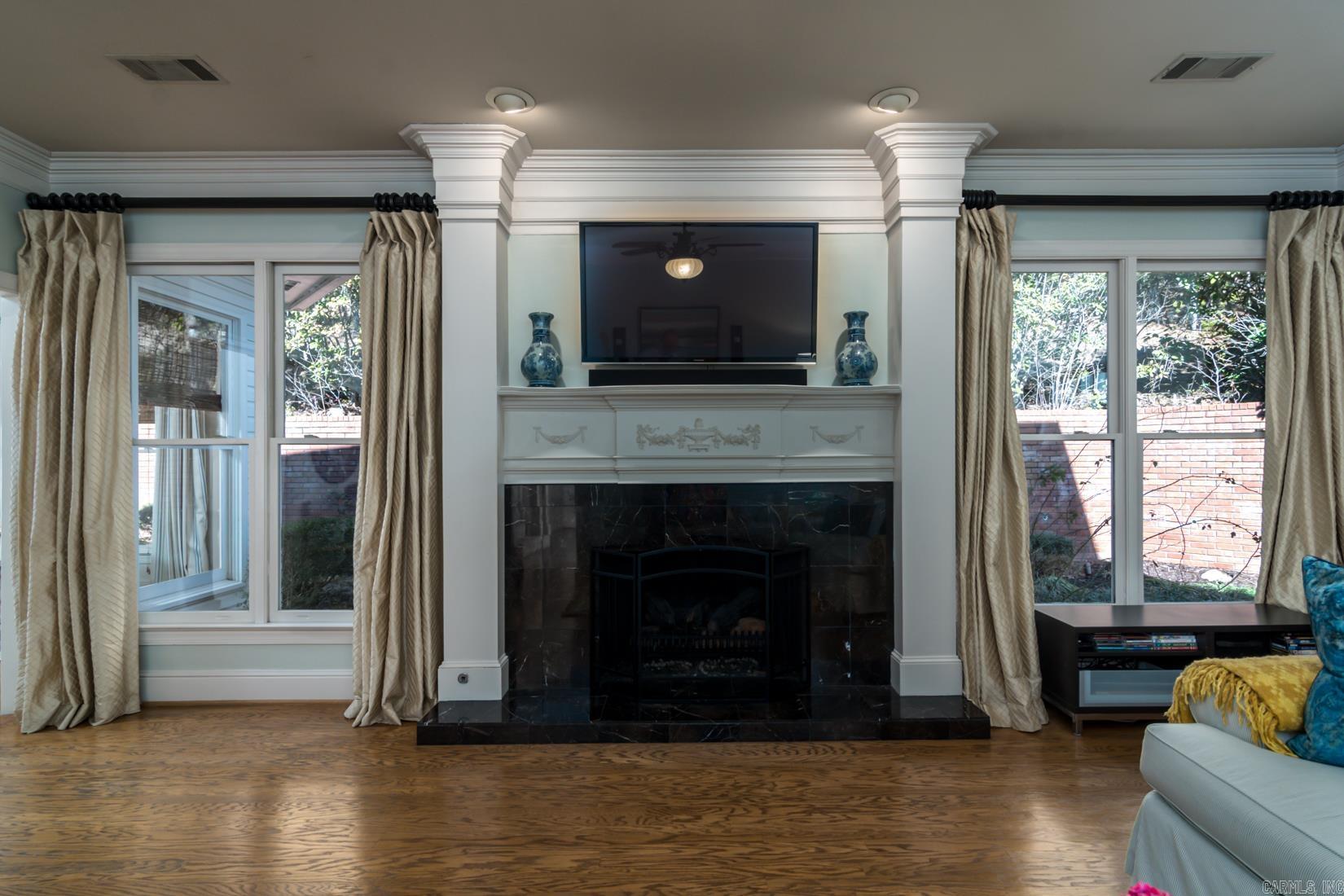 12 EDENFIELD COVE