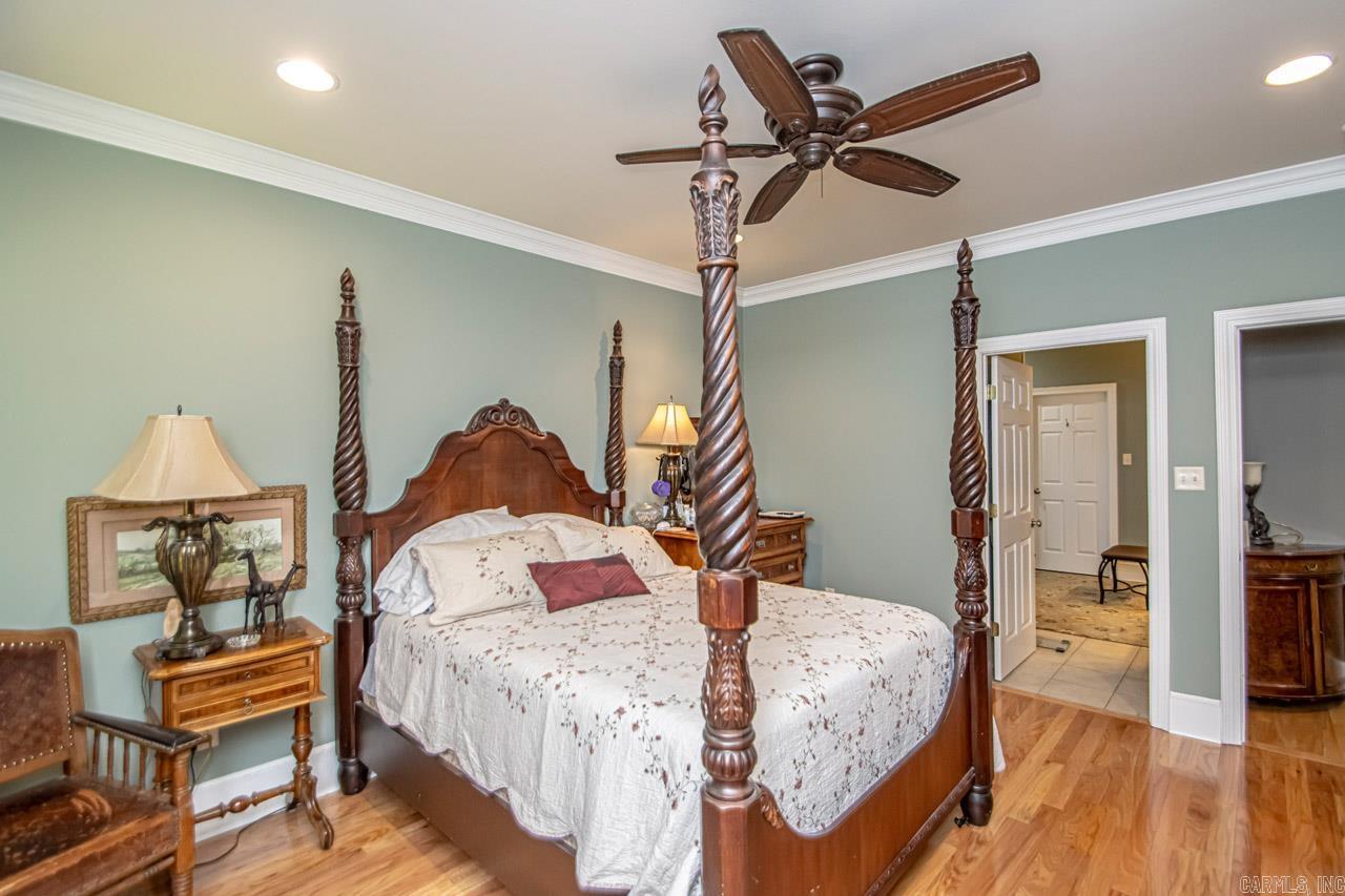 2127 Stagecoach Village