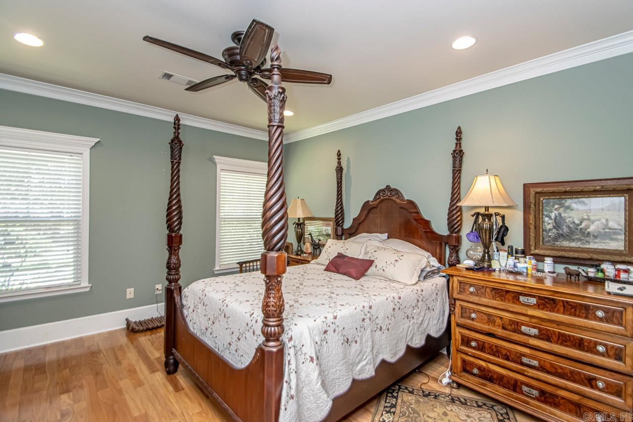 2127 Stagecoach Village