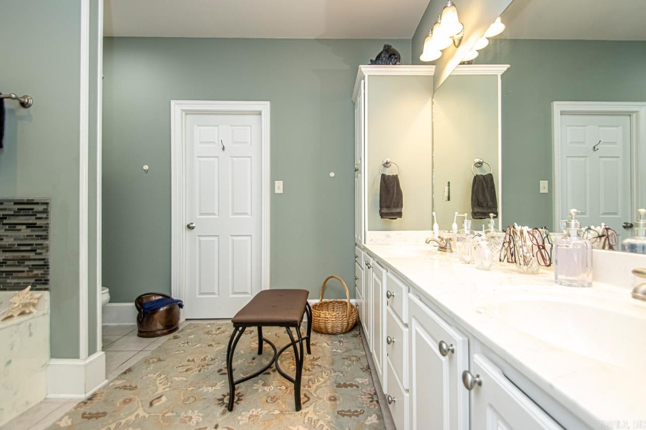 2127 Stagecoach Village