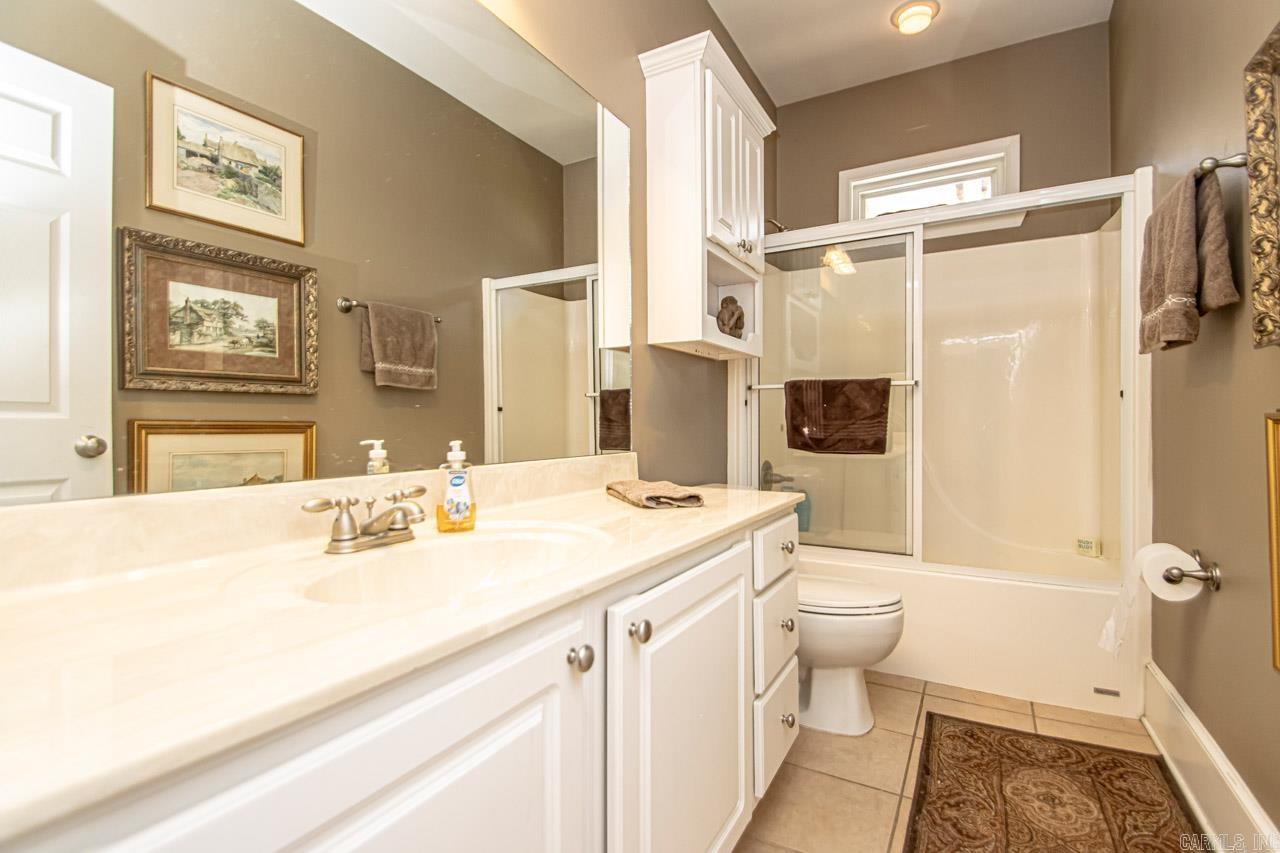 2127 Stagecoach Village