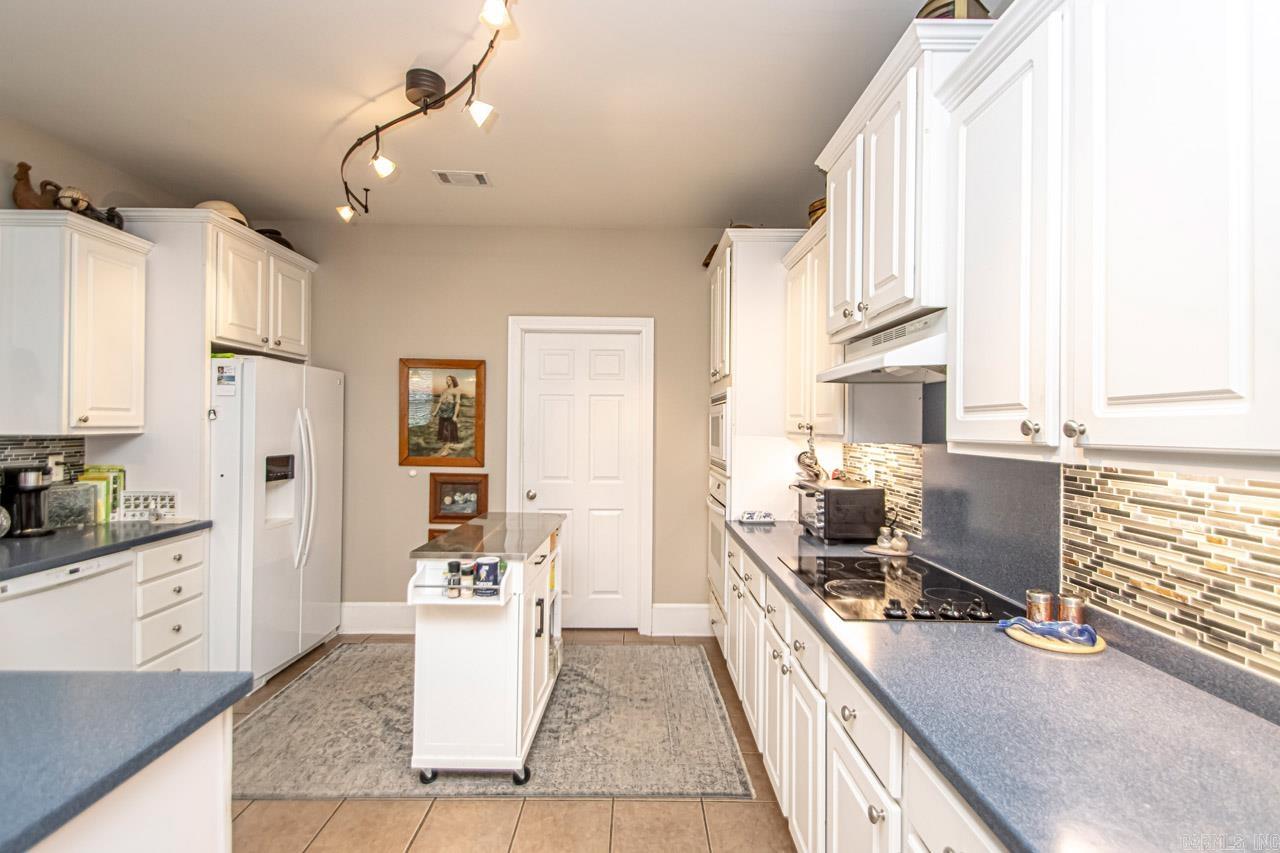 2127 Stagecoach Village