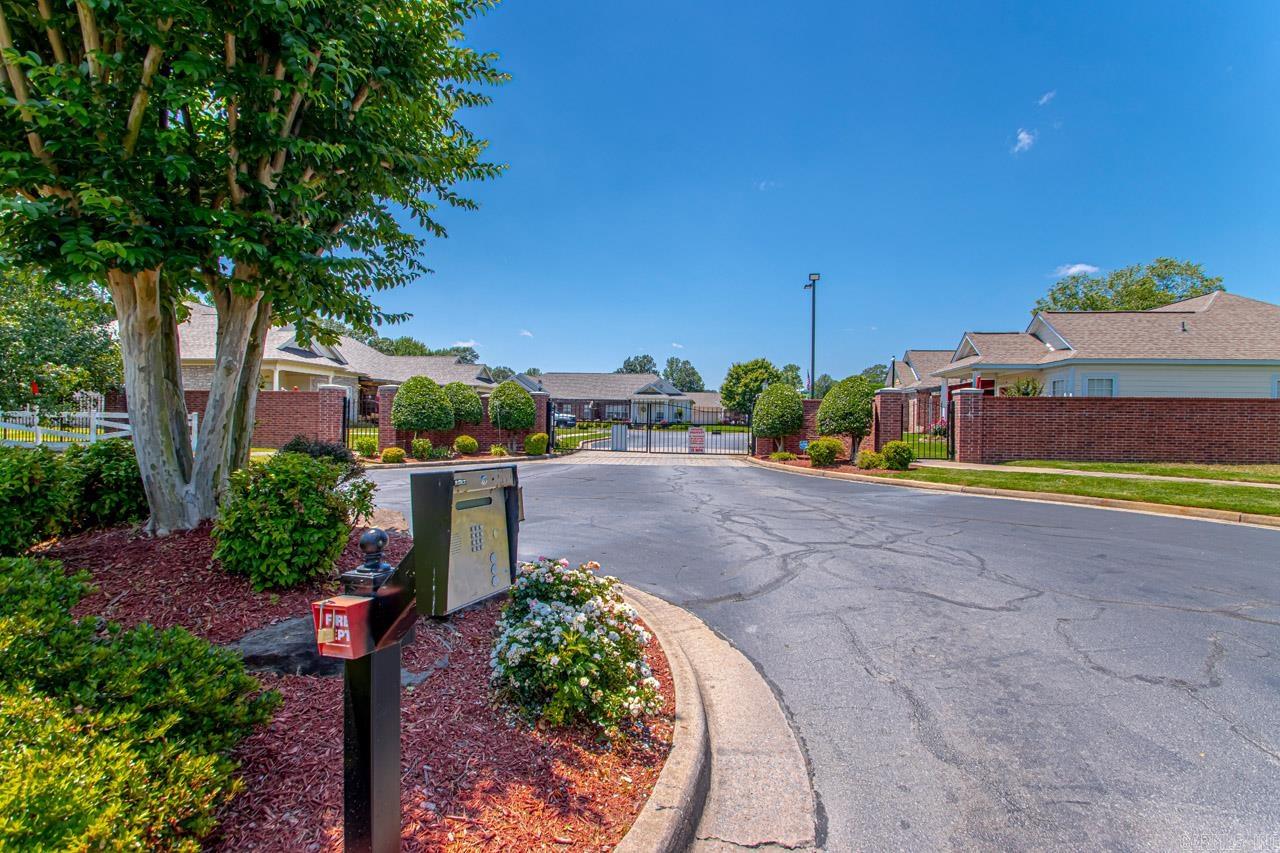 2127 Stagecoach Village