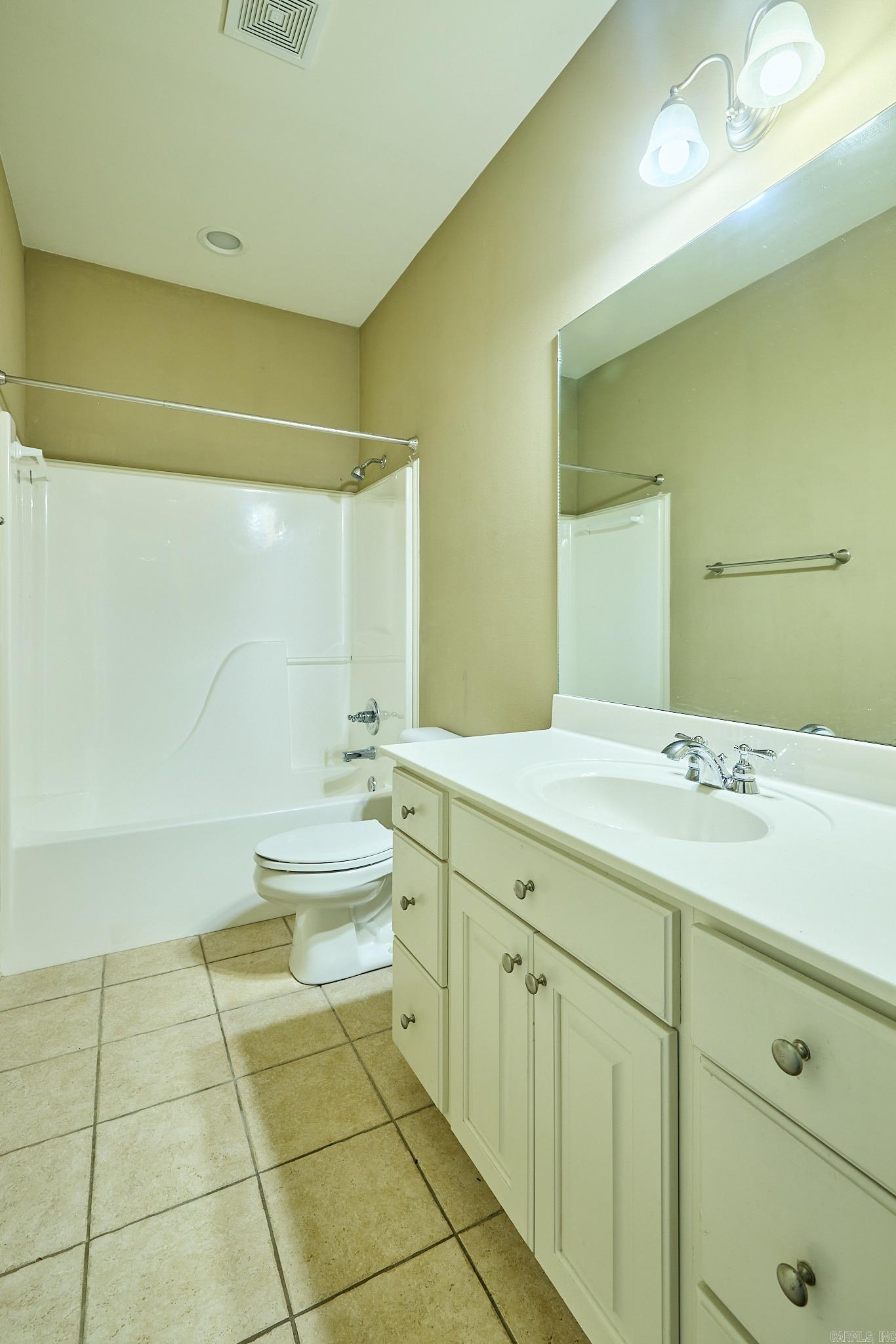 1406 Stagecoach Village