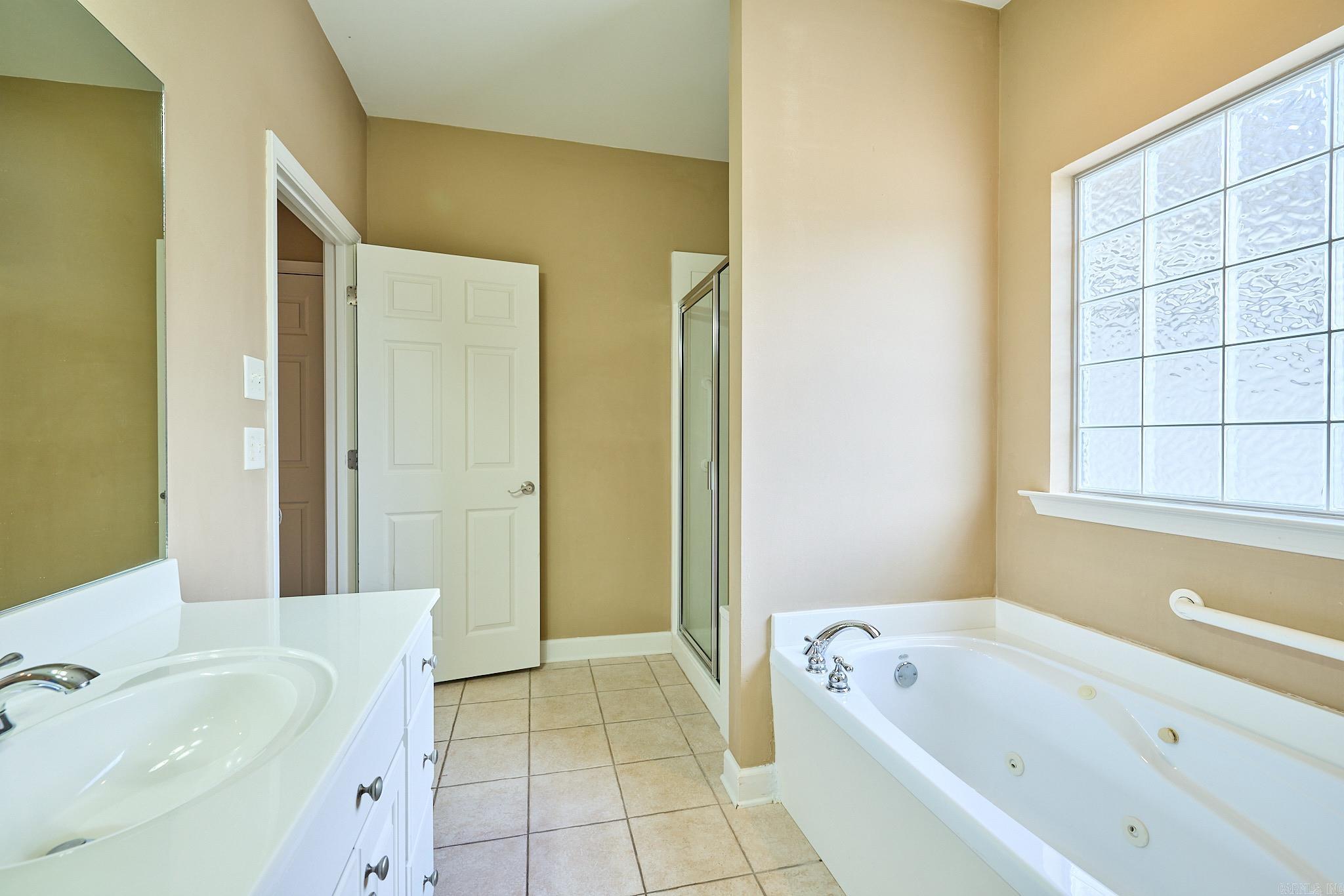 1406 Stagecoach Village