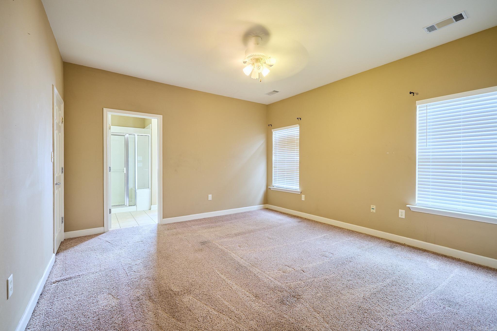 1406 Stagecoach Village