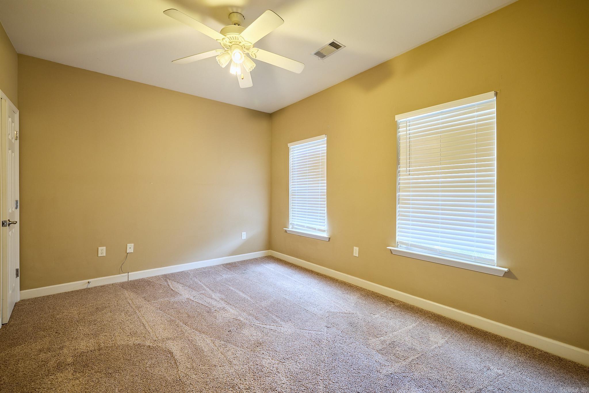 1406 Stagecoach Village