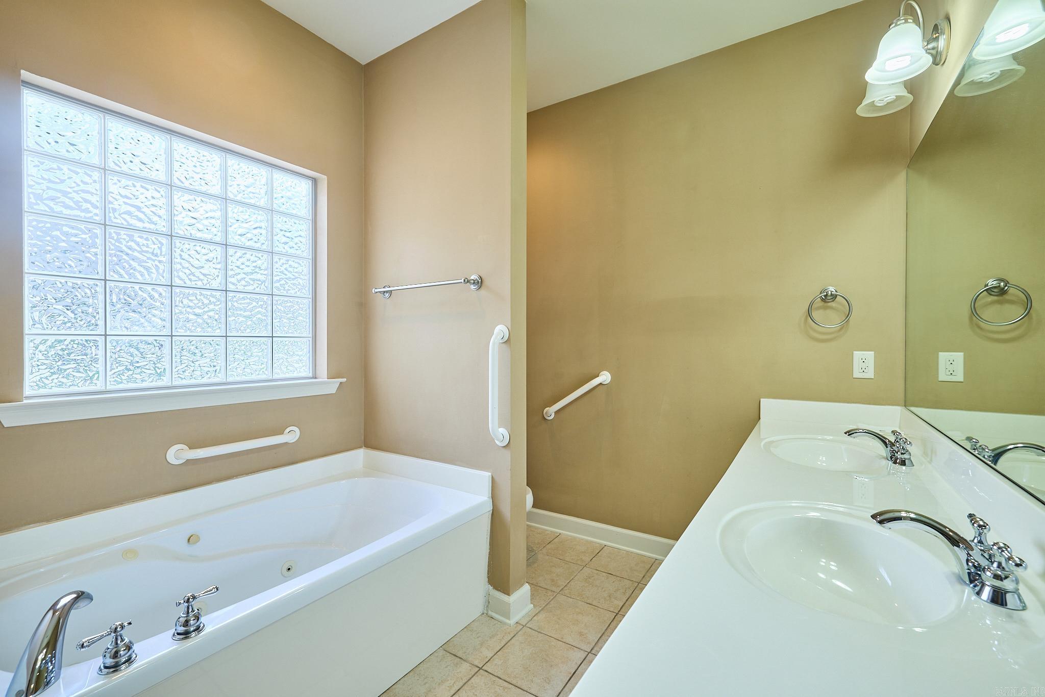 1406 Stagecoach Village