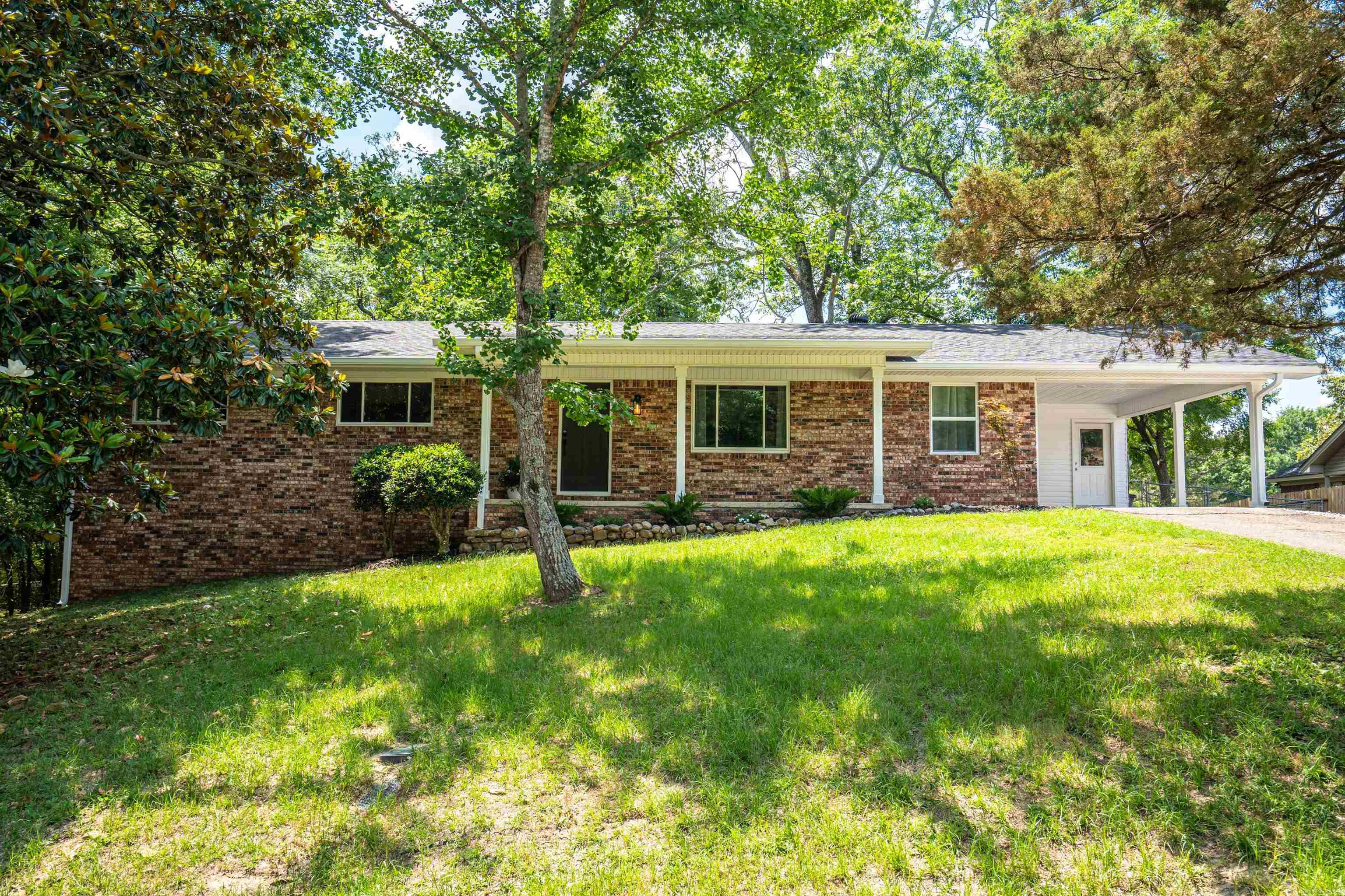 1402 Richard Street