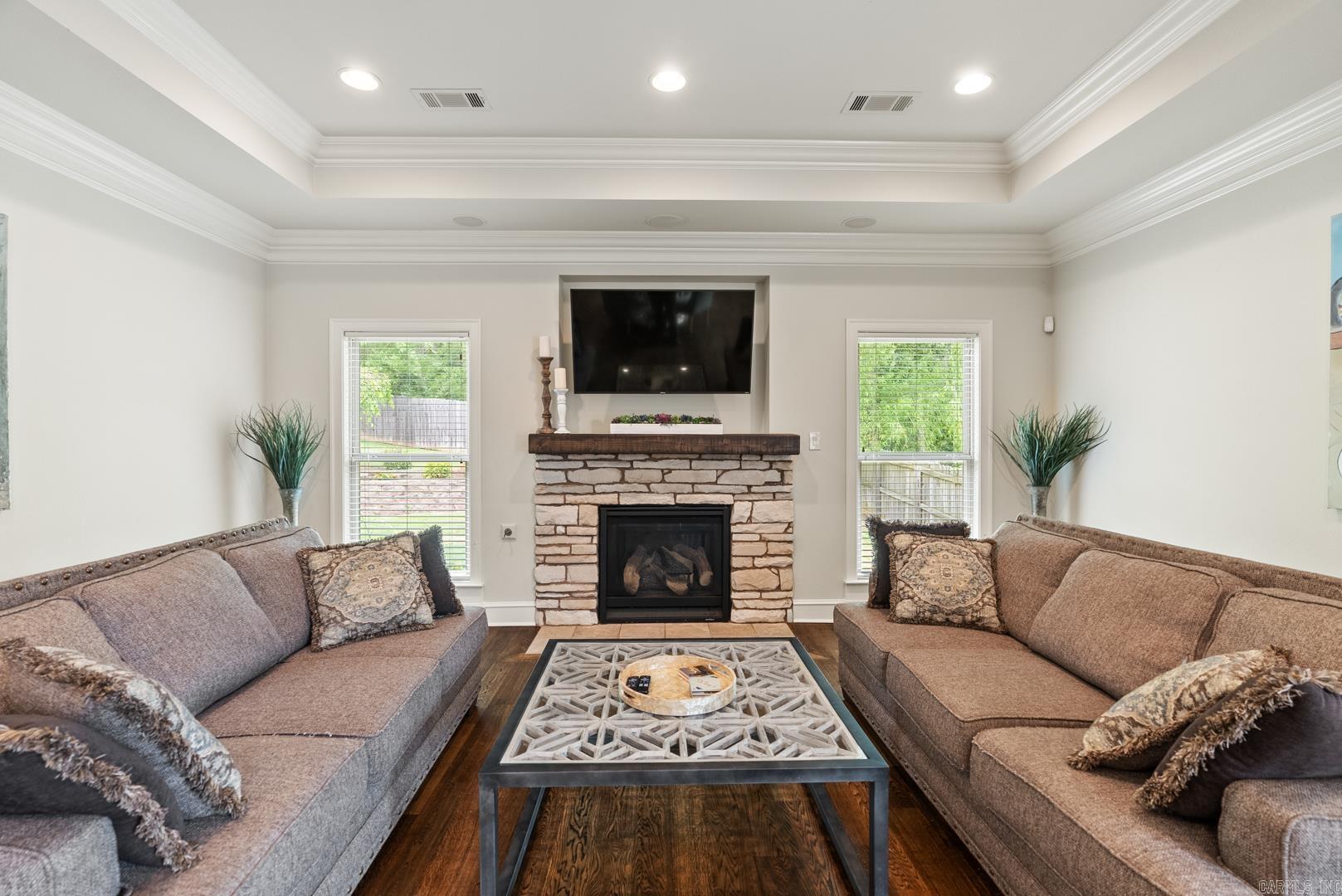 104 Tournay Court