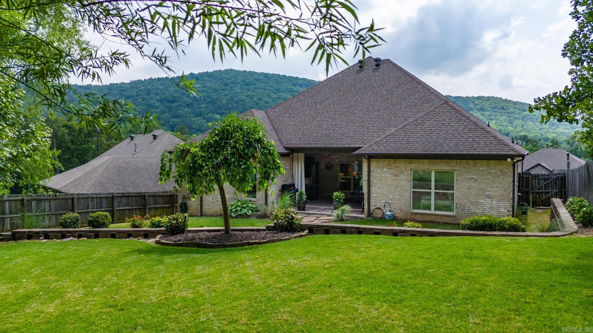 104 Tournay Court