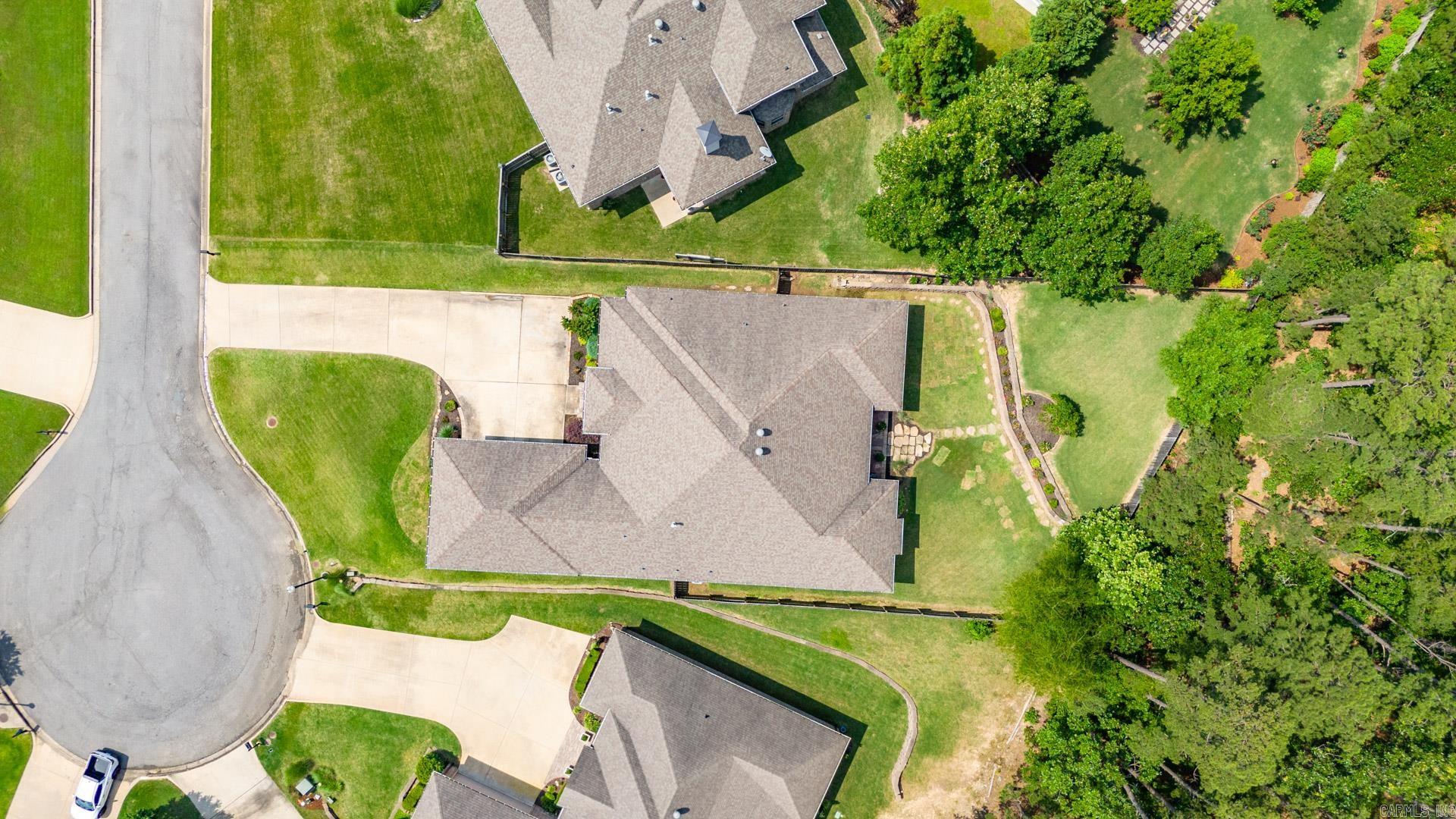 104 Tournay Court