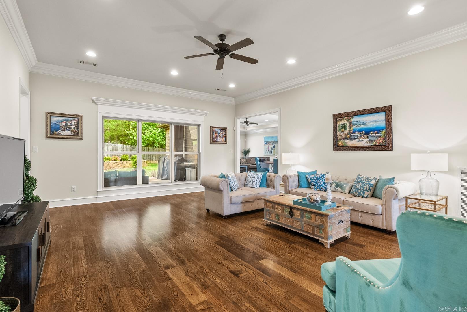 104 Tournay Court