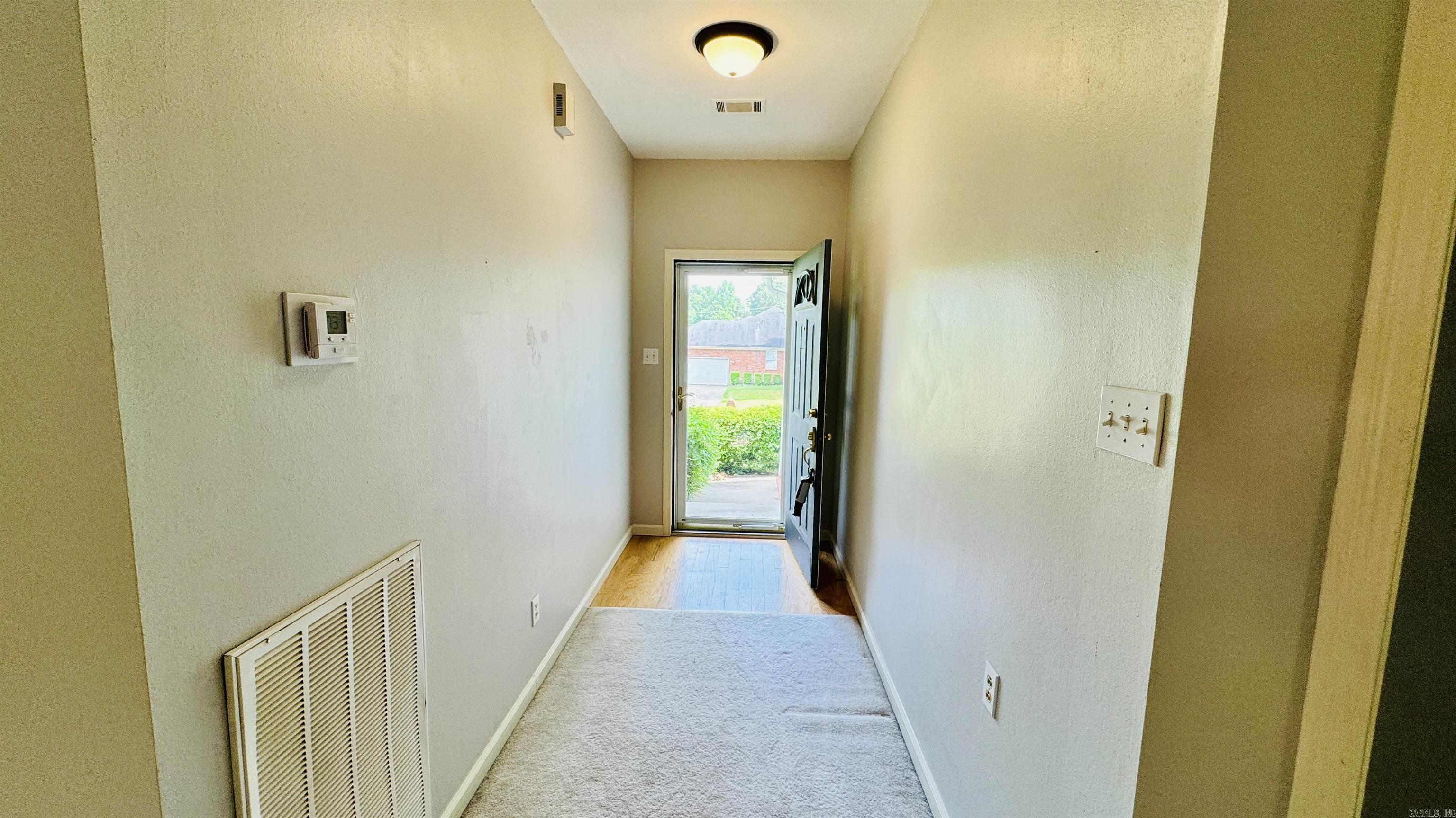2 Creekside Court