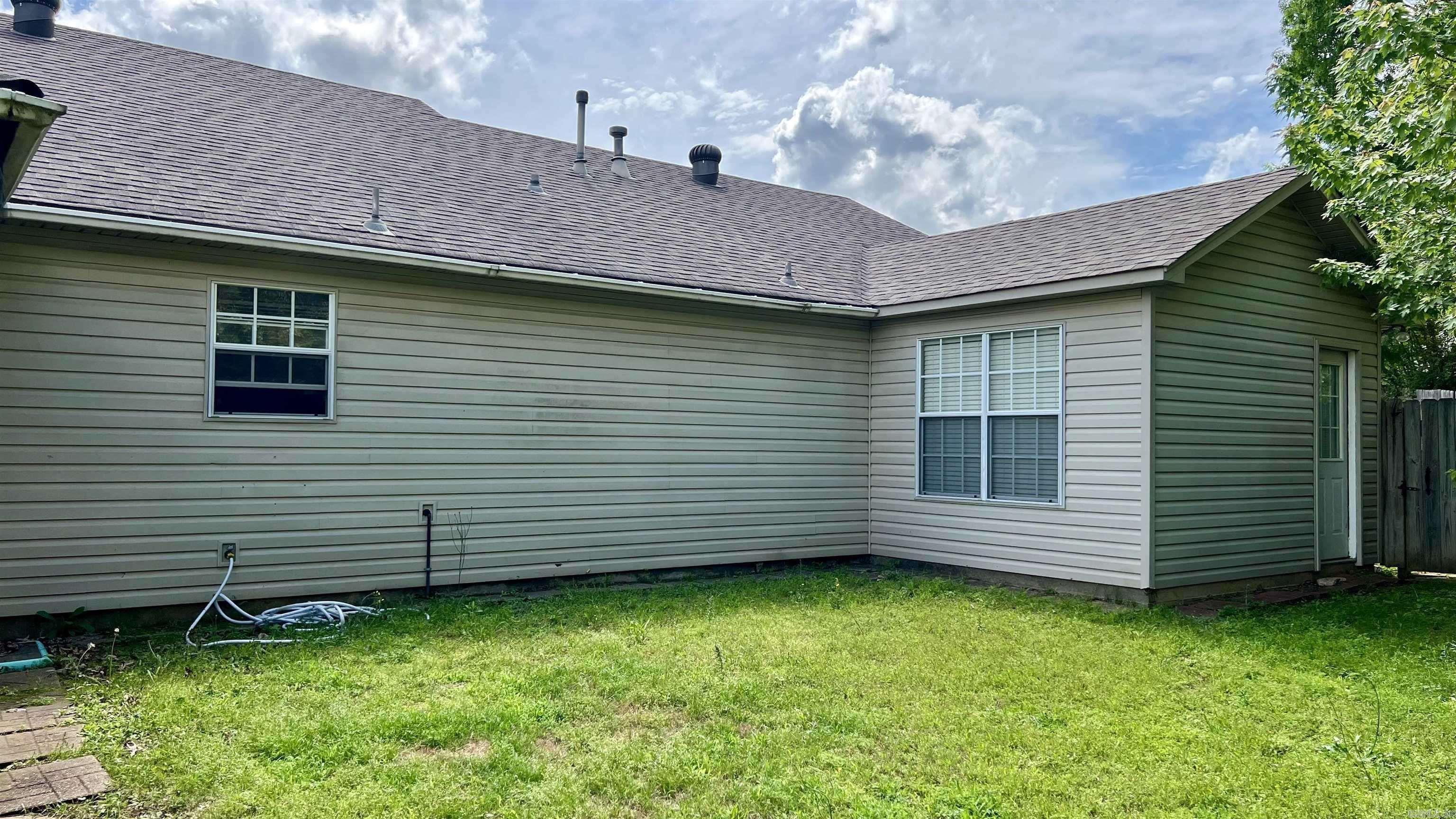 13307 Kami Lane Cove