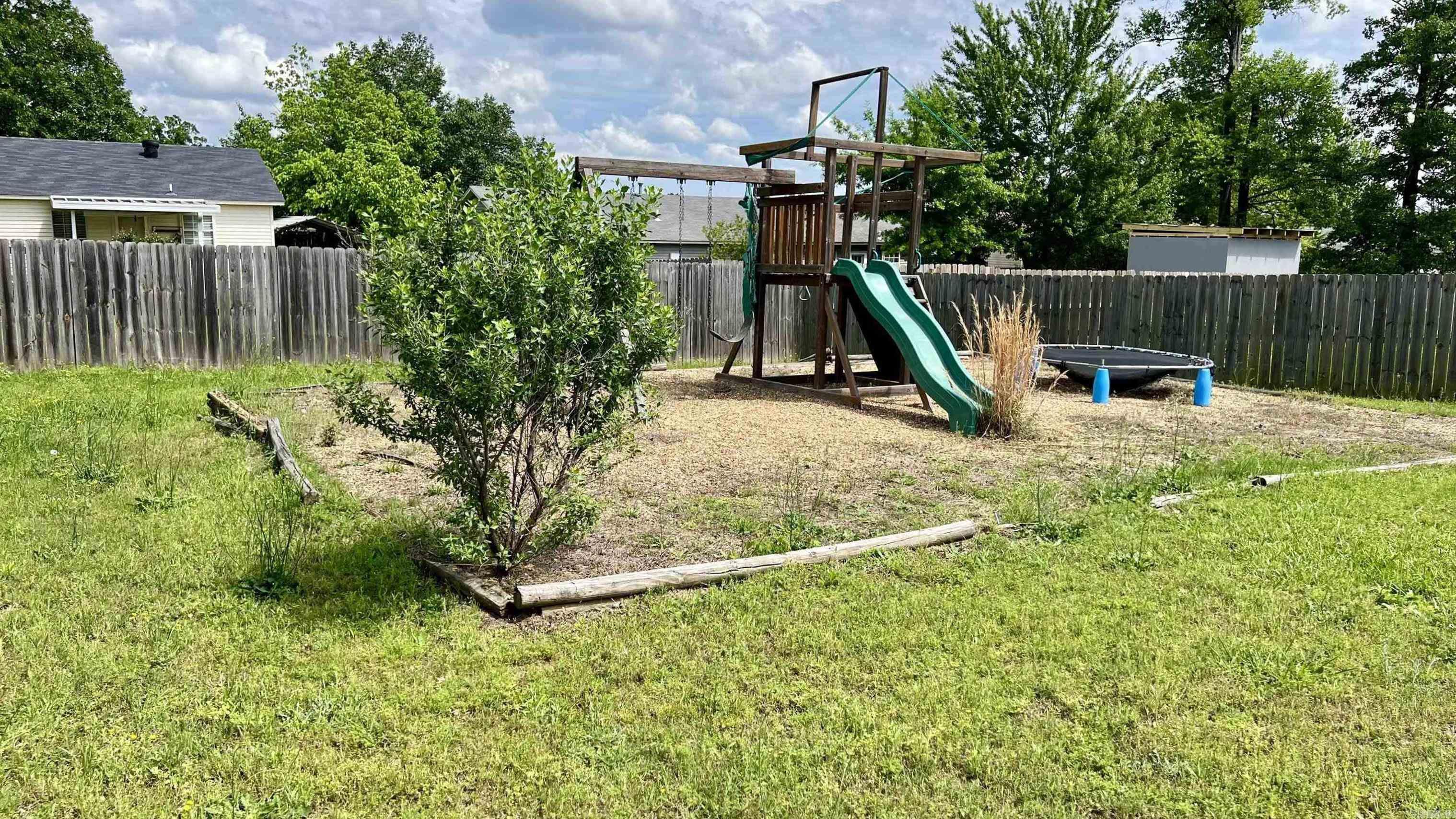 13307 Kami Lane Cove