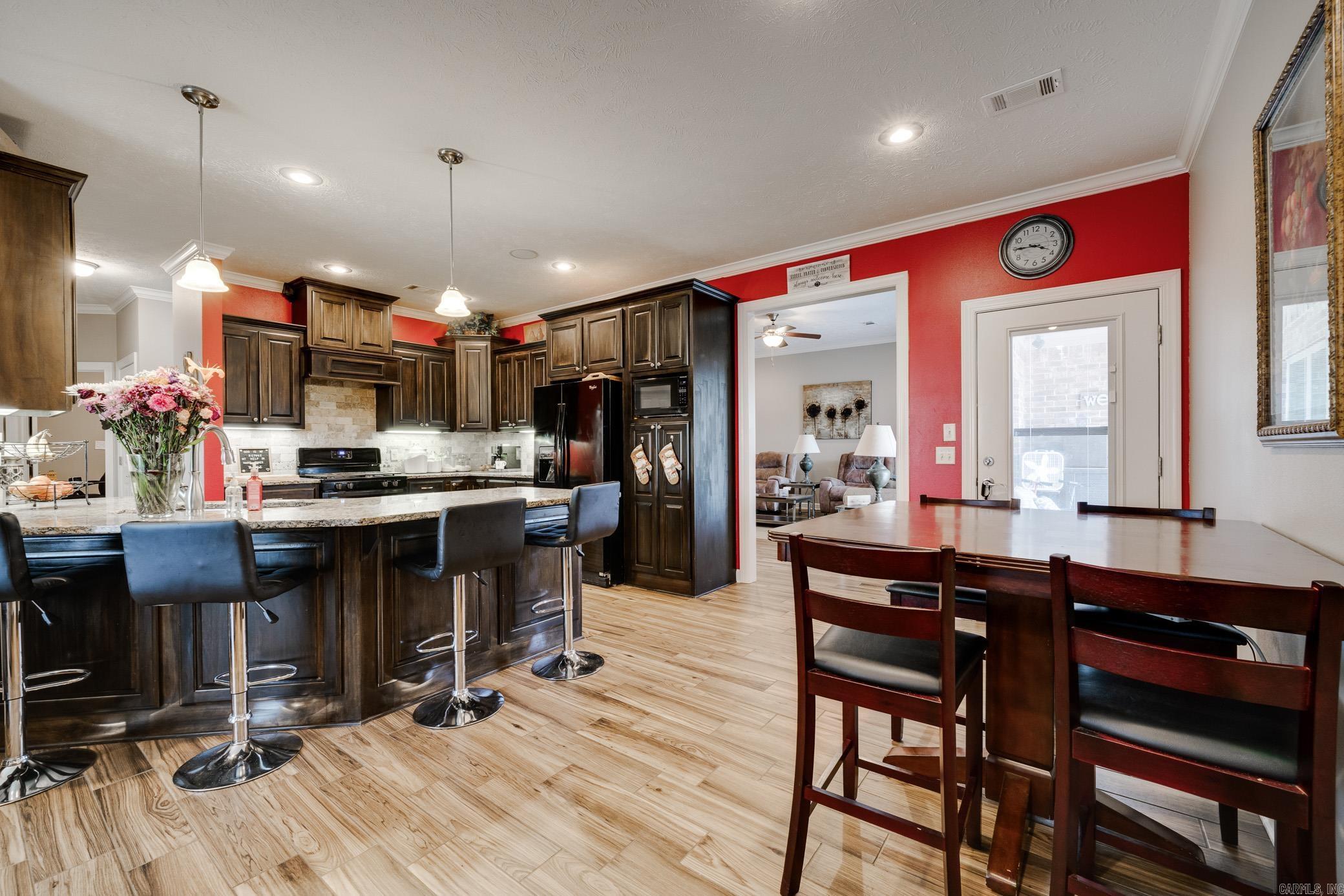 1605 Sylar Circle