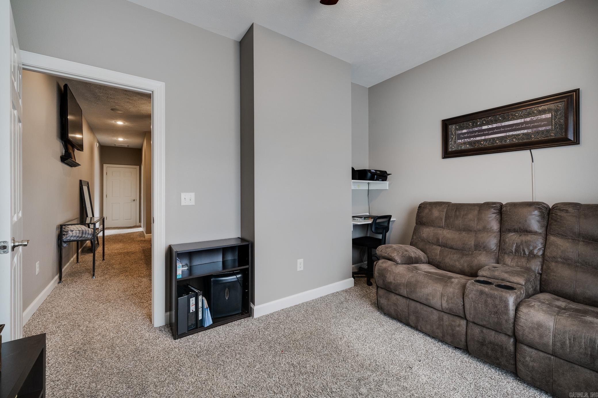 1605 Sylar Circle
